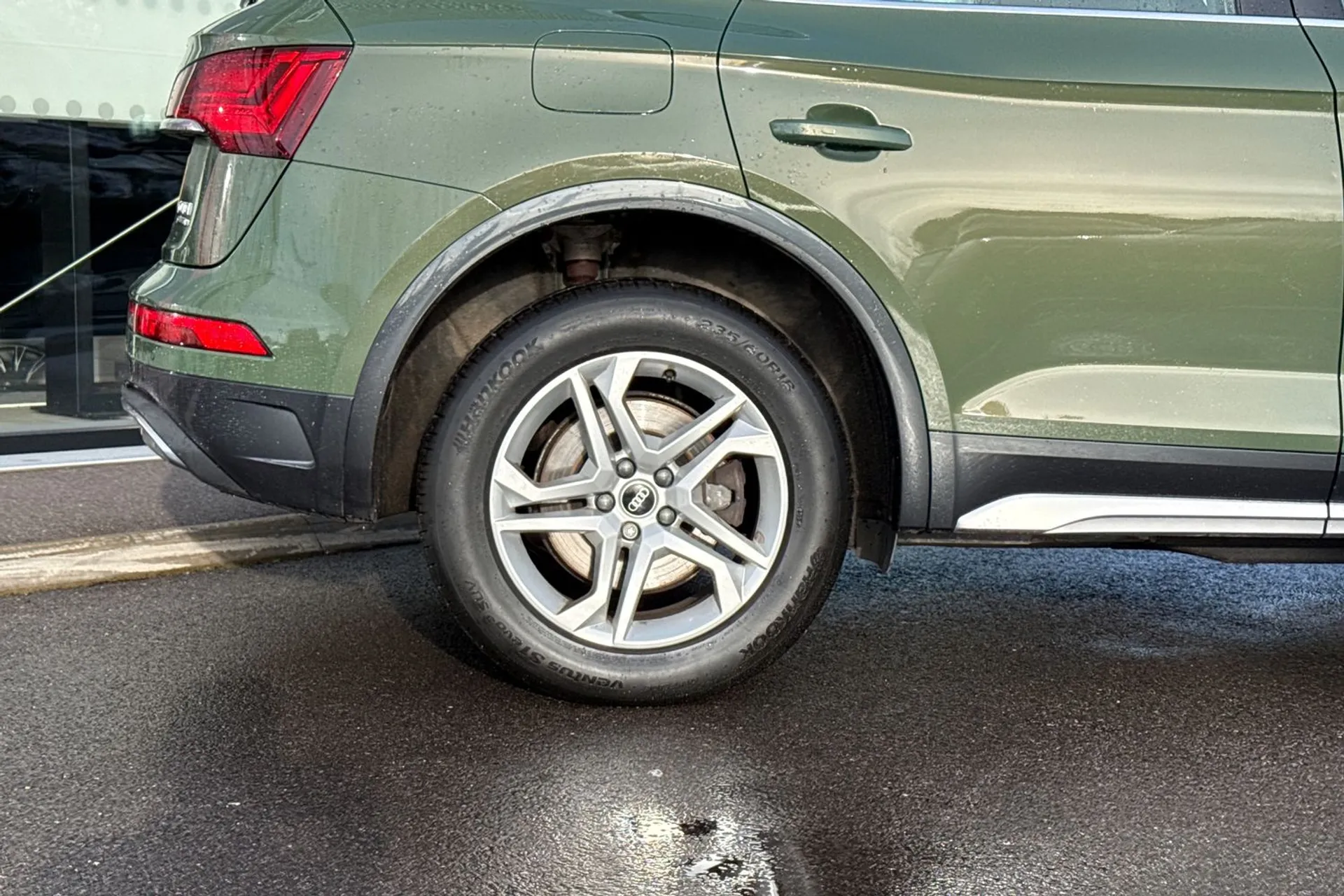 Audi Q5 thumbnail image number 20