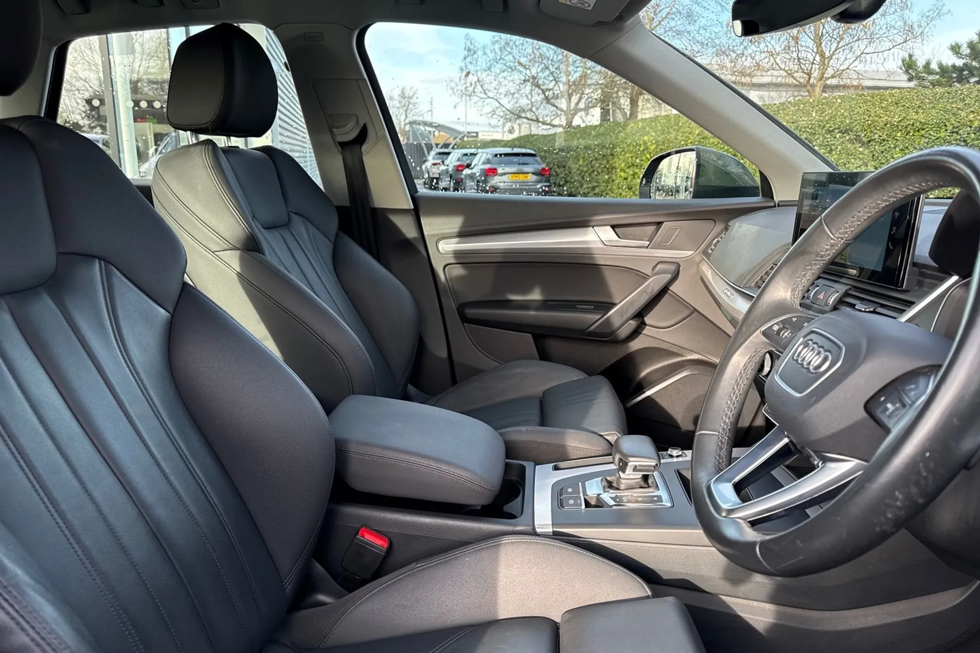 Audi Q5 thumbnail image number 43