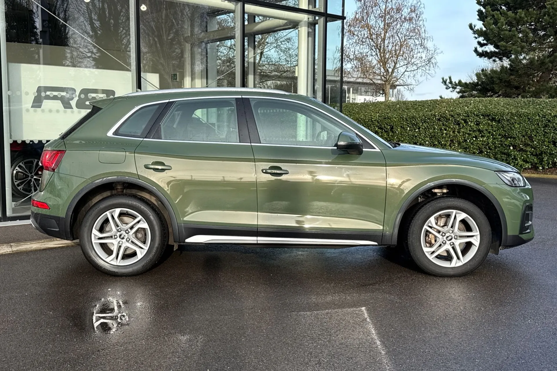 Audi Q5 thumbnail image number 2