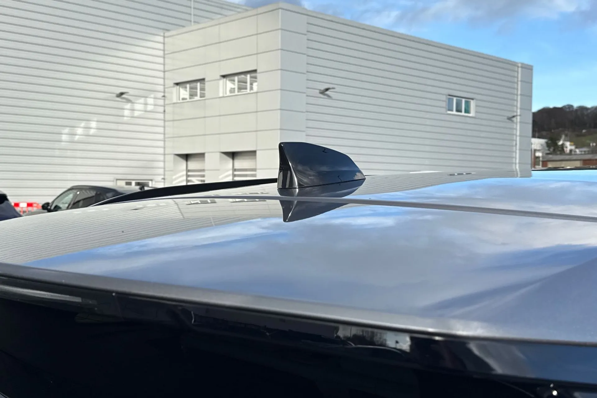 Jaguar F-PACE thumbnail image number 46