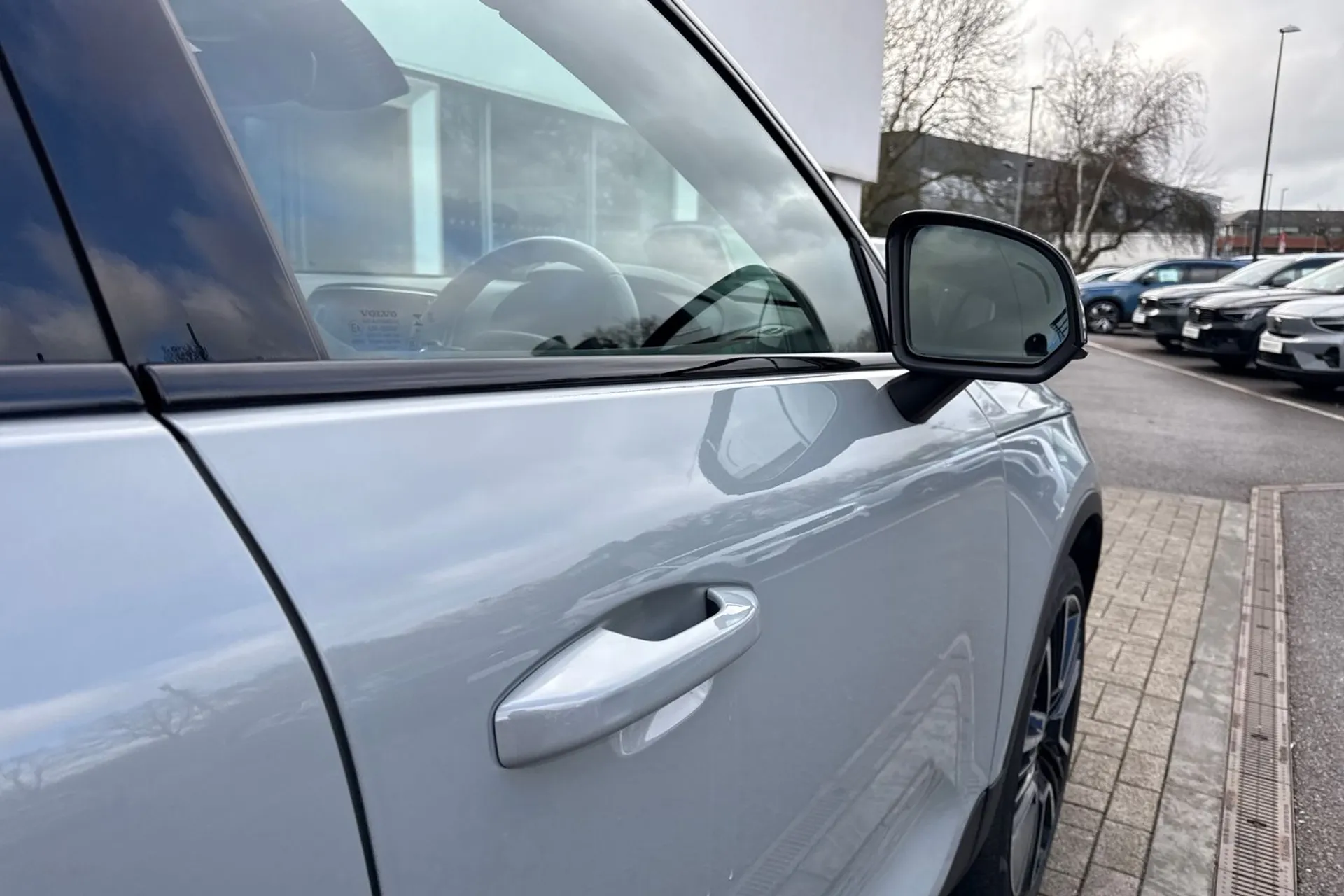 Volvo XC40 thumbnail image number 17