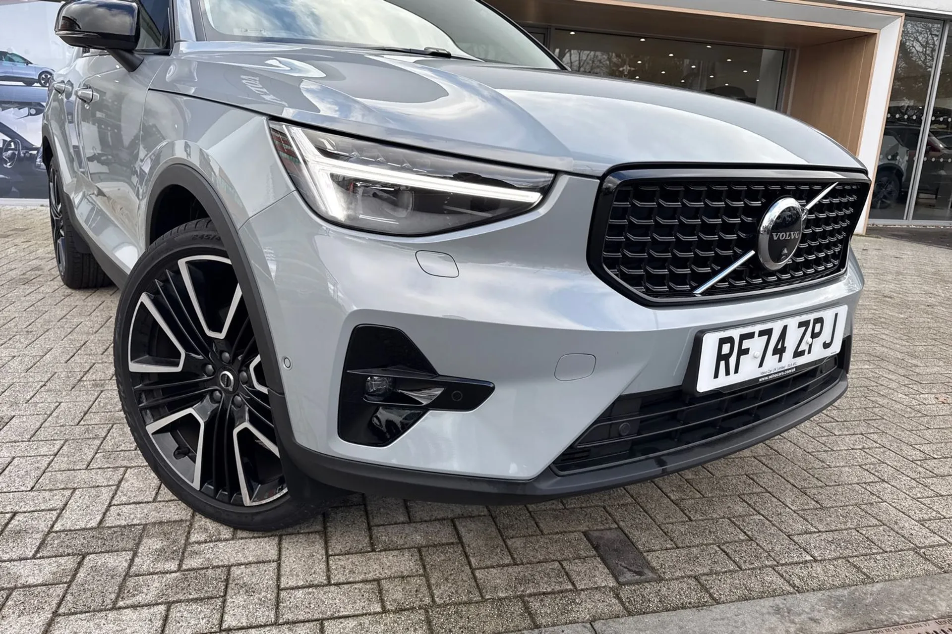 Volvo XC40 thumbnail image number 7