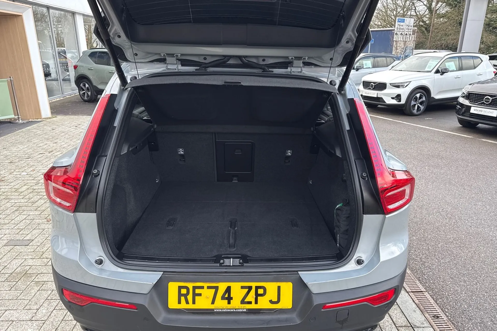 Volvo XC40 thumbnail image number 20