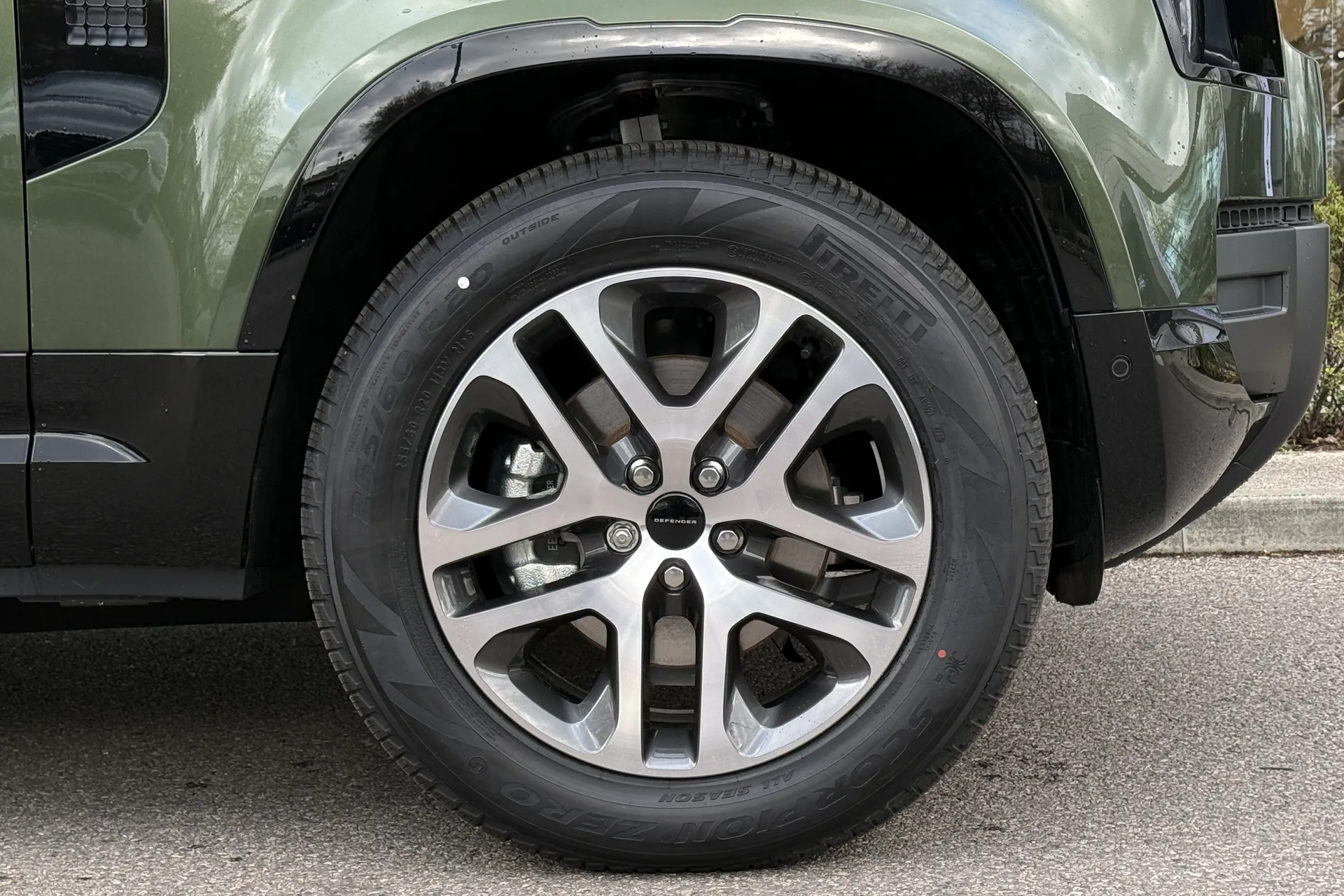 LAND ROVER DEFENDER thumbnail image number 19