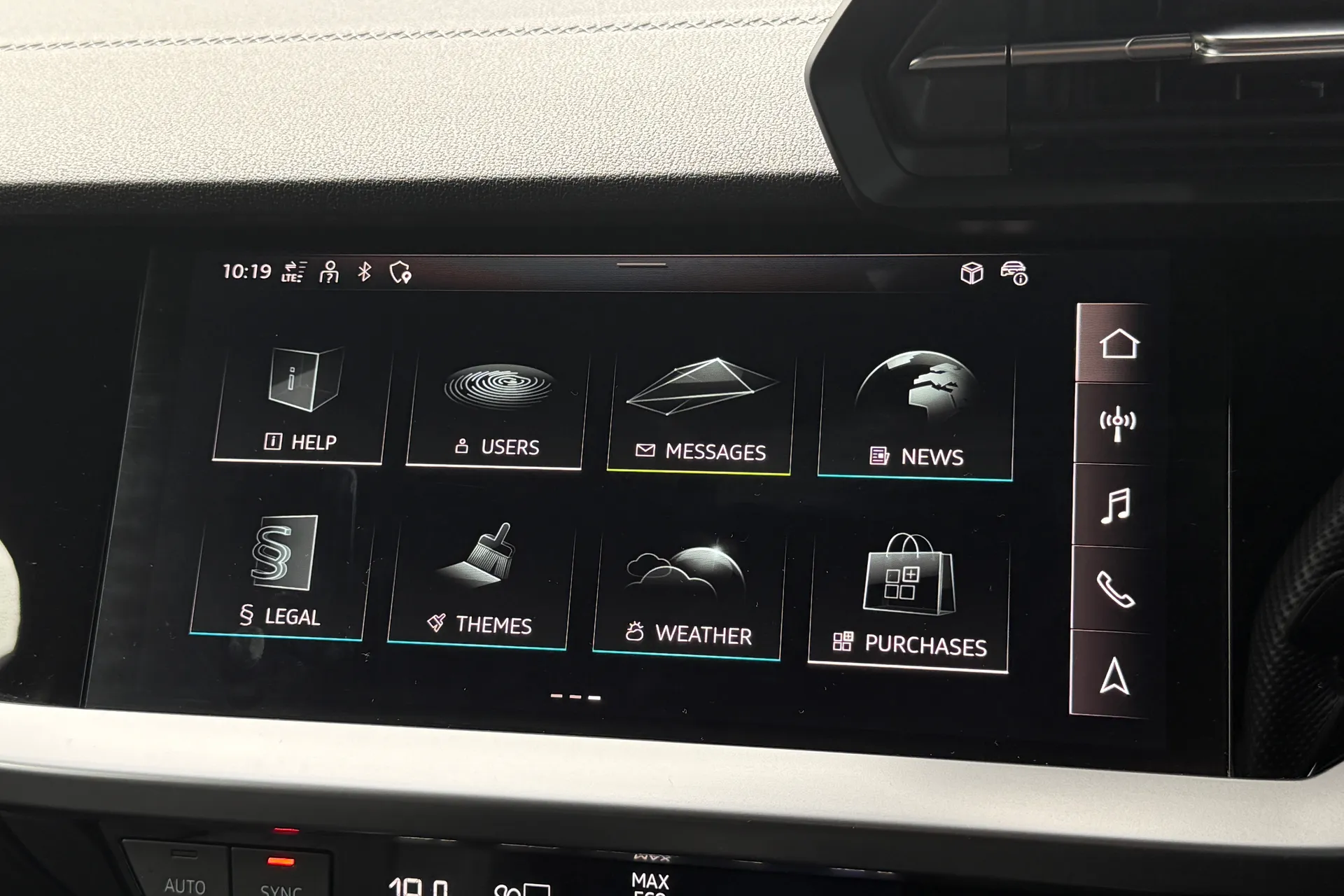 Audi A3 thumbnail image number 34