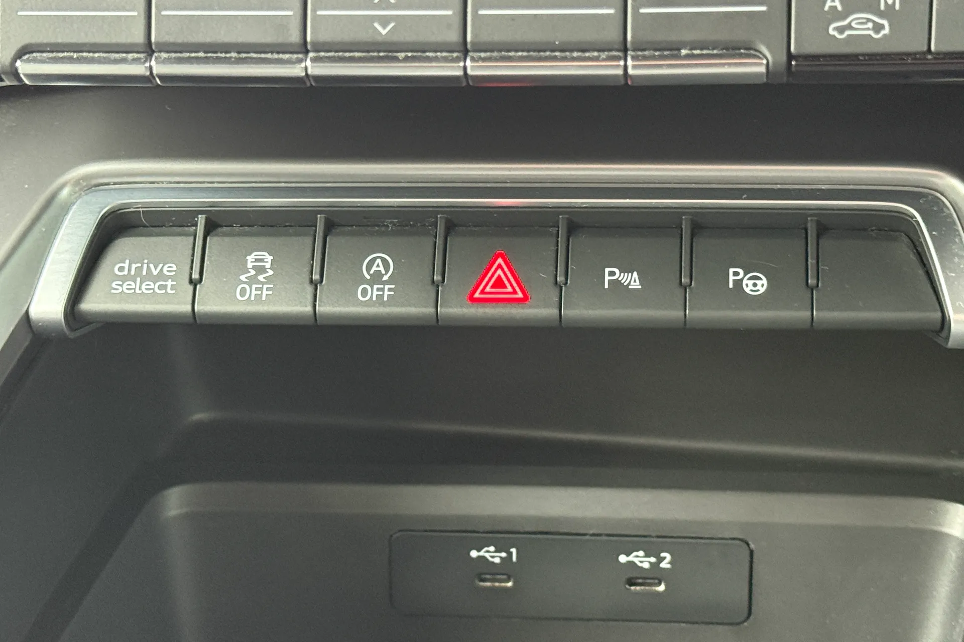 Audi A3 thumbnail image number 35
