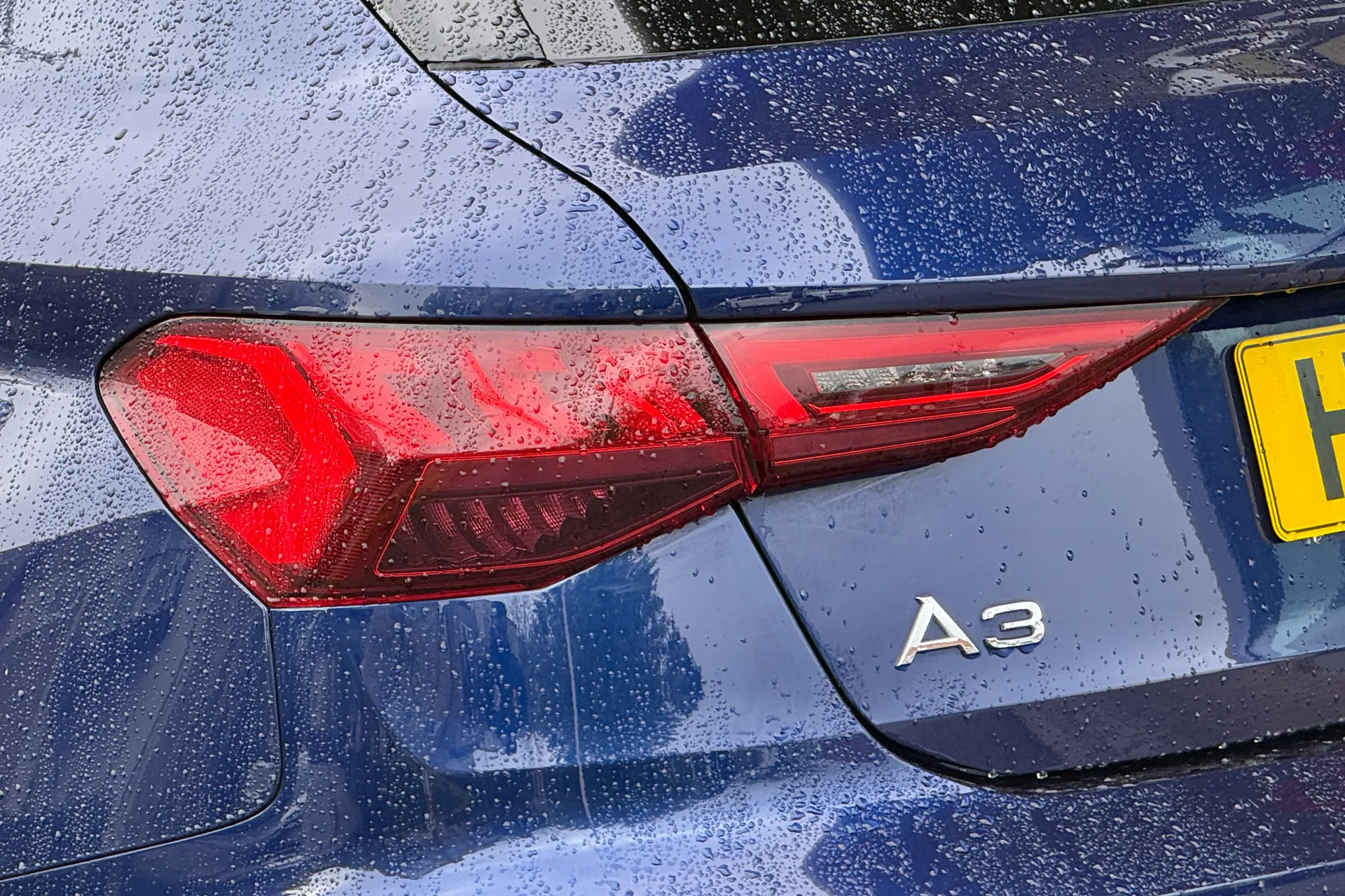 Audi A3 thumbnail image number 51