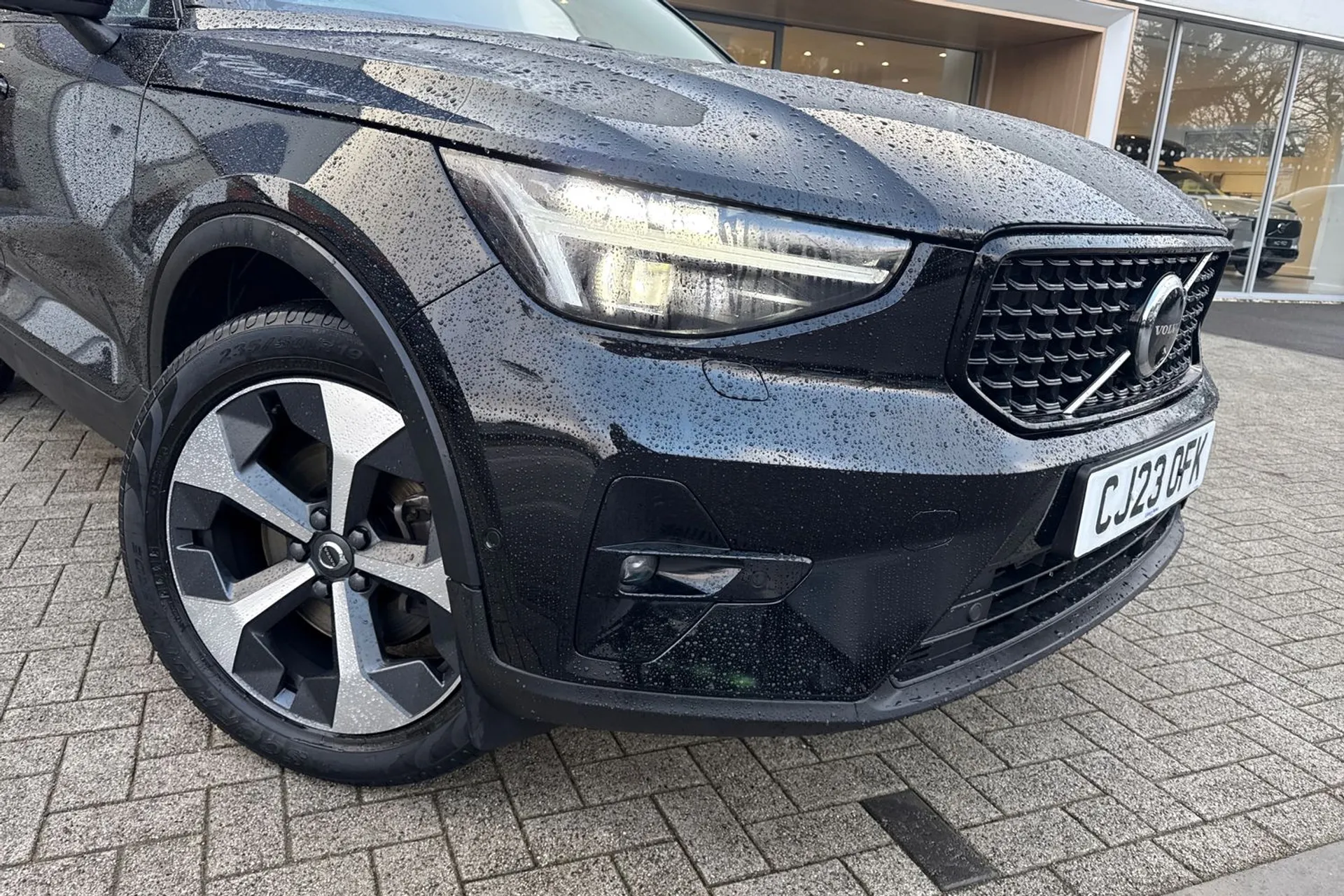 Volvo XC40 thumbnail image number 7