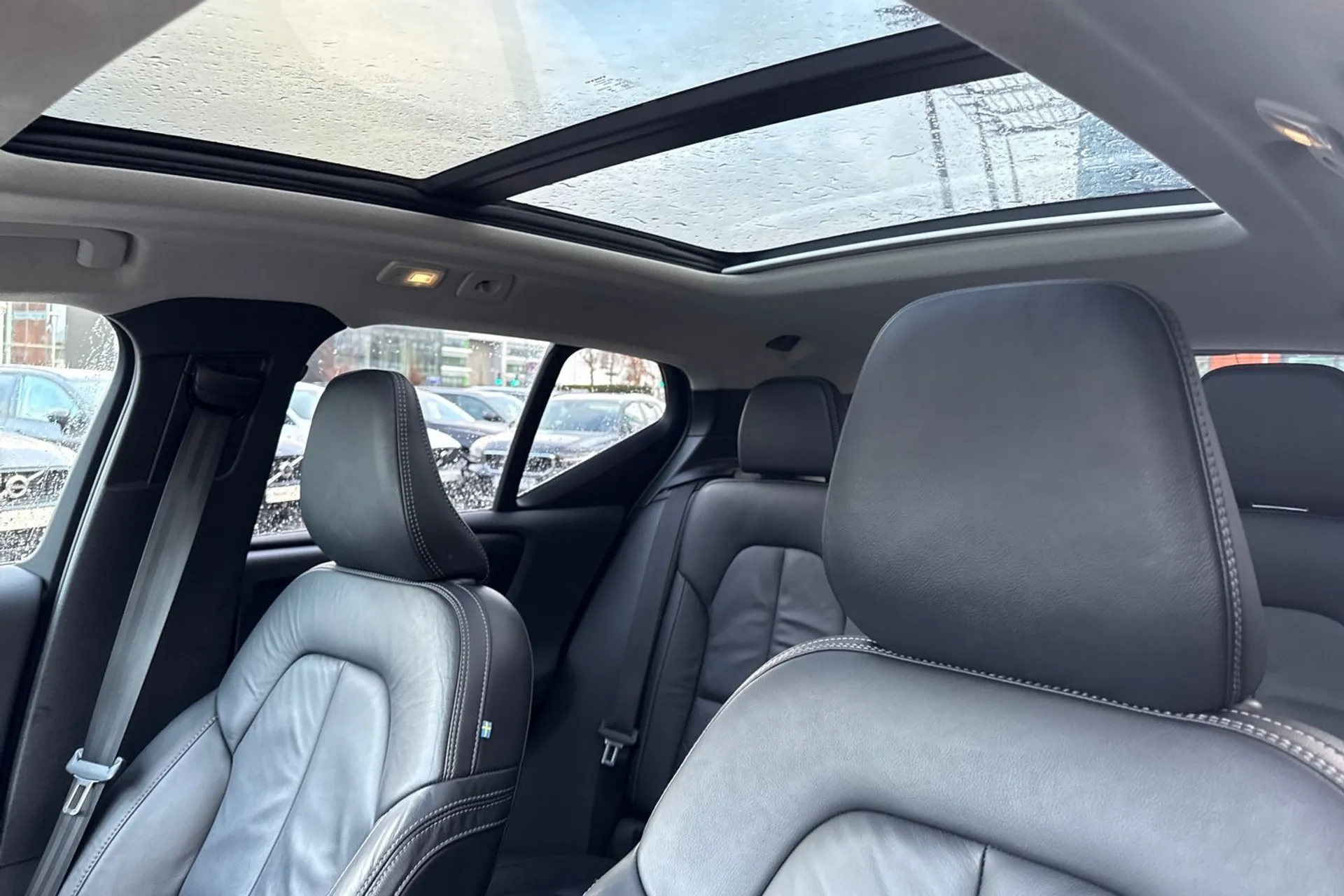 Volvo XC40 thumbnail image number 29