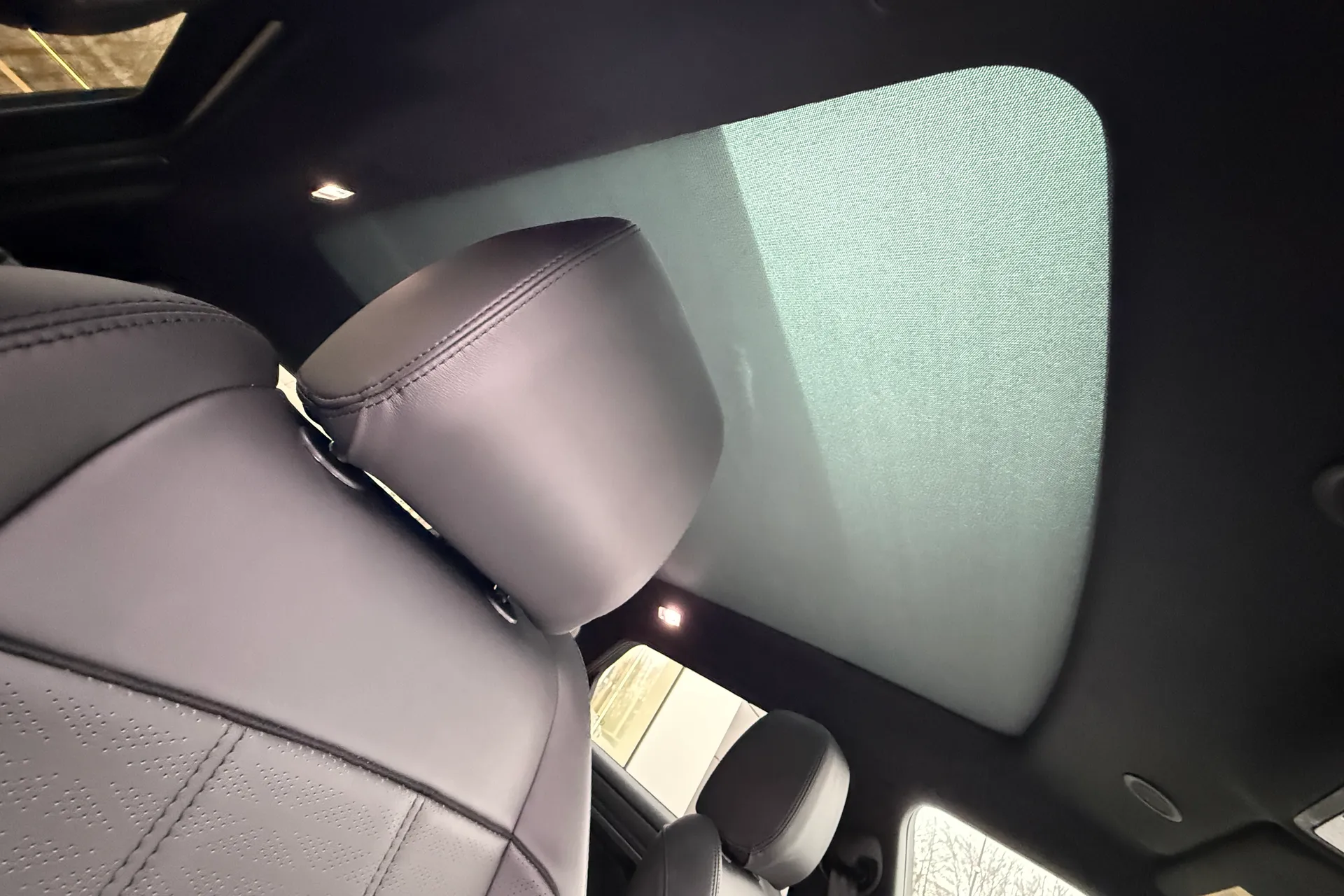 LAND ROVER RANGE ROVER EVOQUE thumbnail image number 37