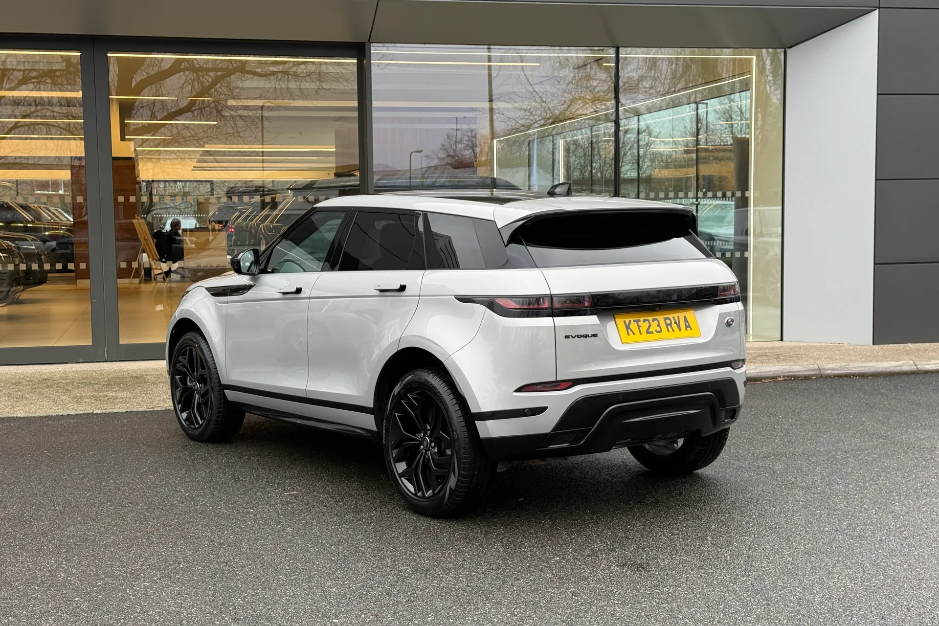 LAND ROVER RANGE ROVER EVOQUE thumbnail image number 30