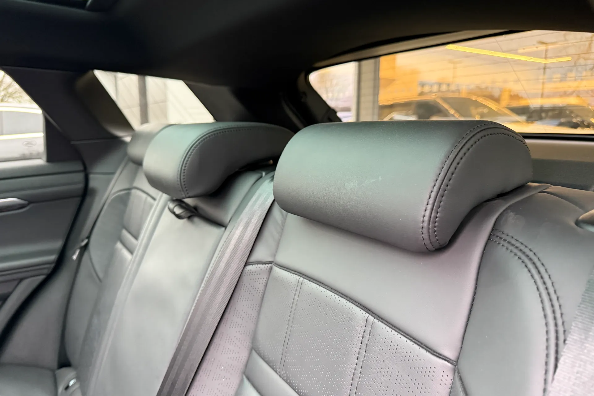 LAND ROVER RANGE ROVER EVOQUE thumbnail image number 49