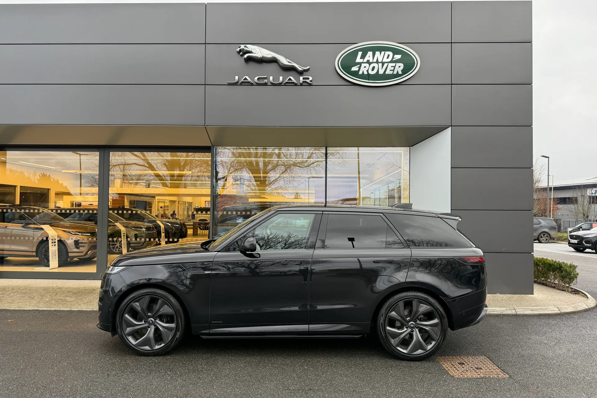 LAND ROVER RANGE ROVER SPORT thumbnail image number 31