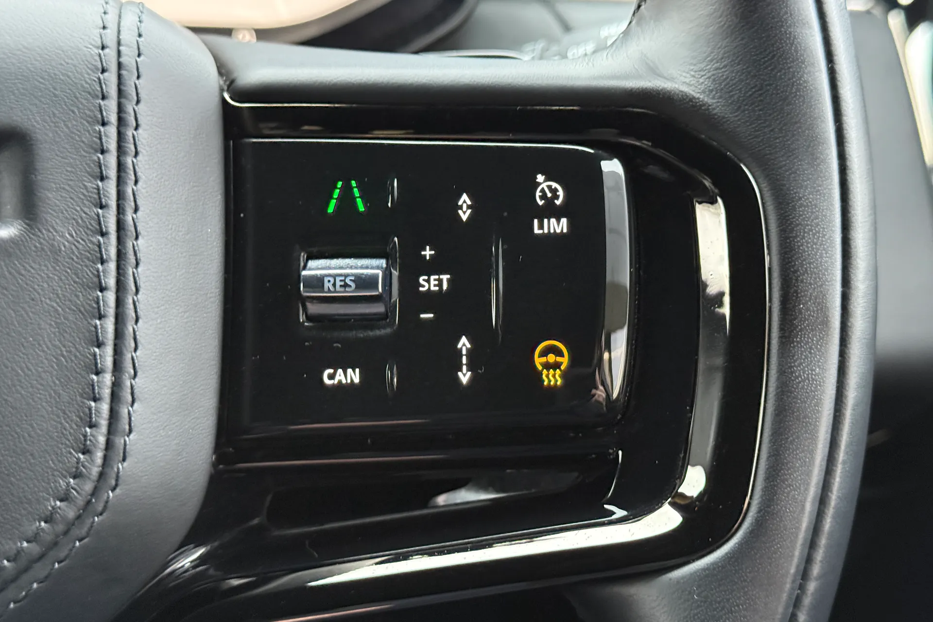 LAND ROVER RANGE ROVER SPORT thumbnail image number 32