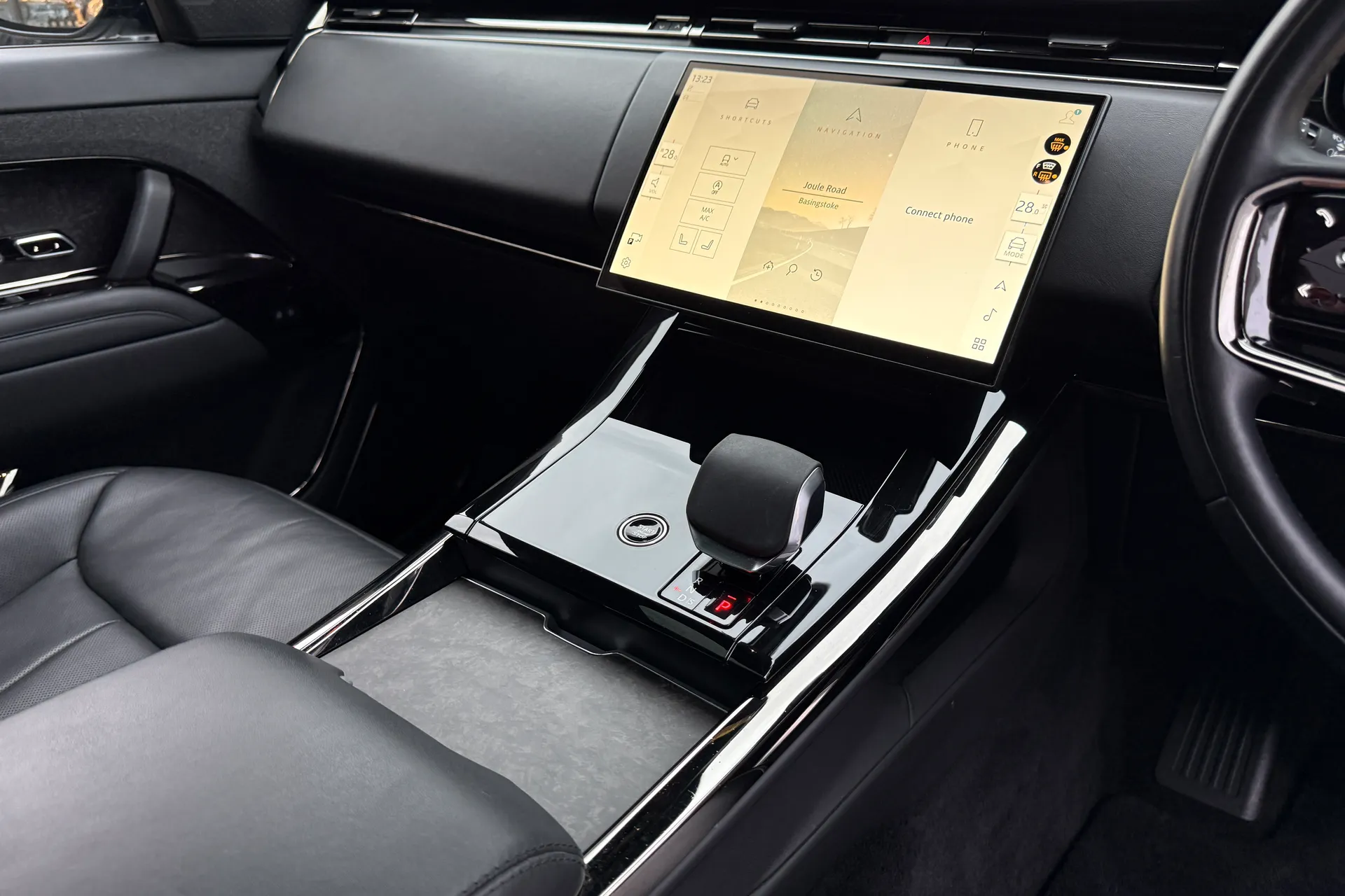 LAND ROVER RANGE ROVER SPORT thumbnail image number 20