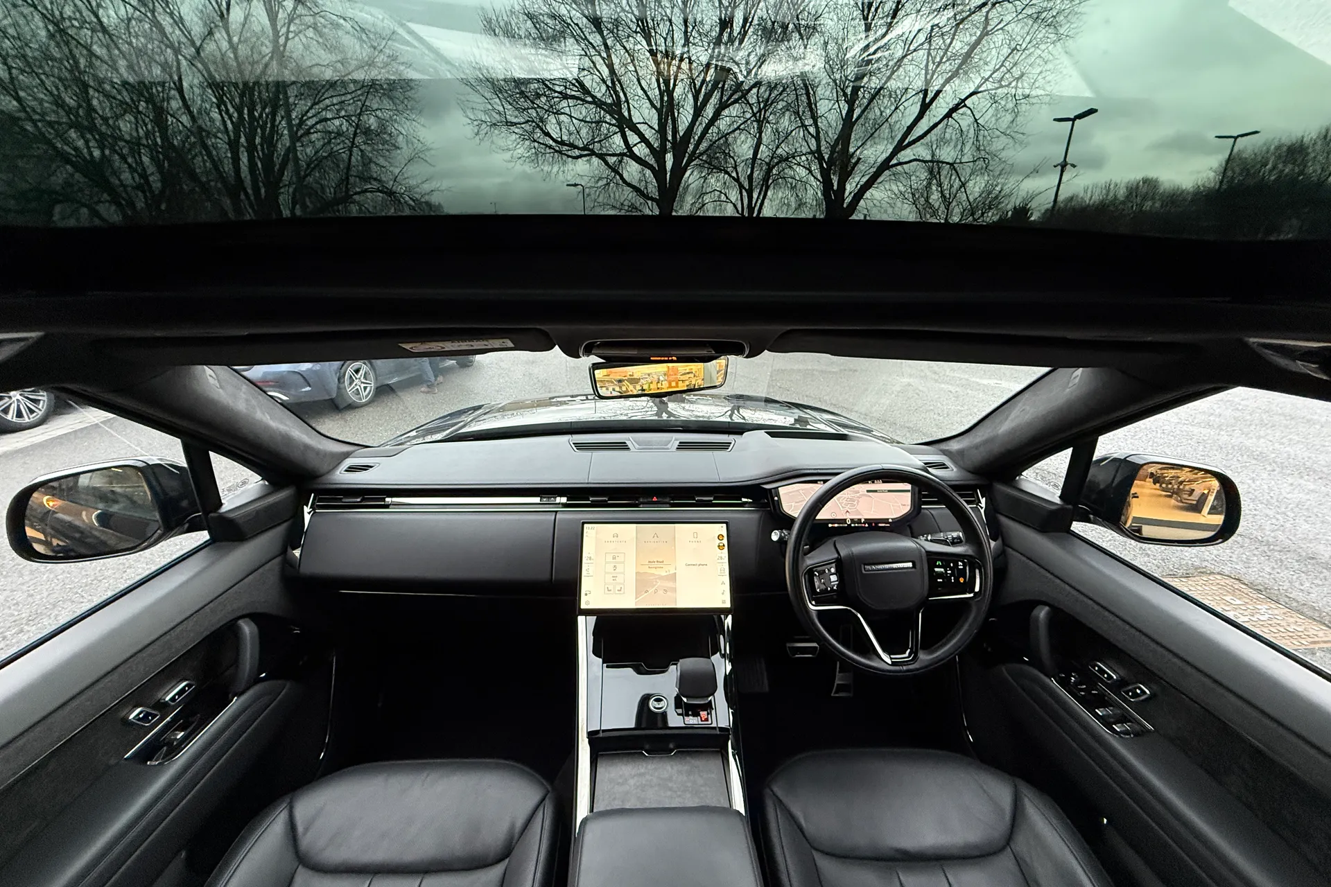 LAND ROVER RANGE ROVER SPORT thumbnail image number 3