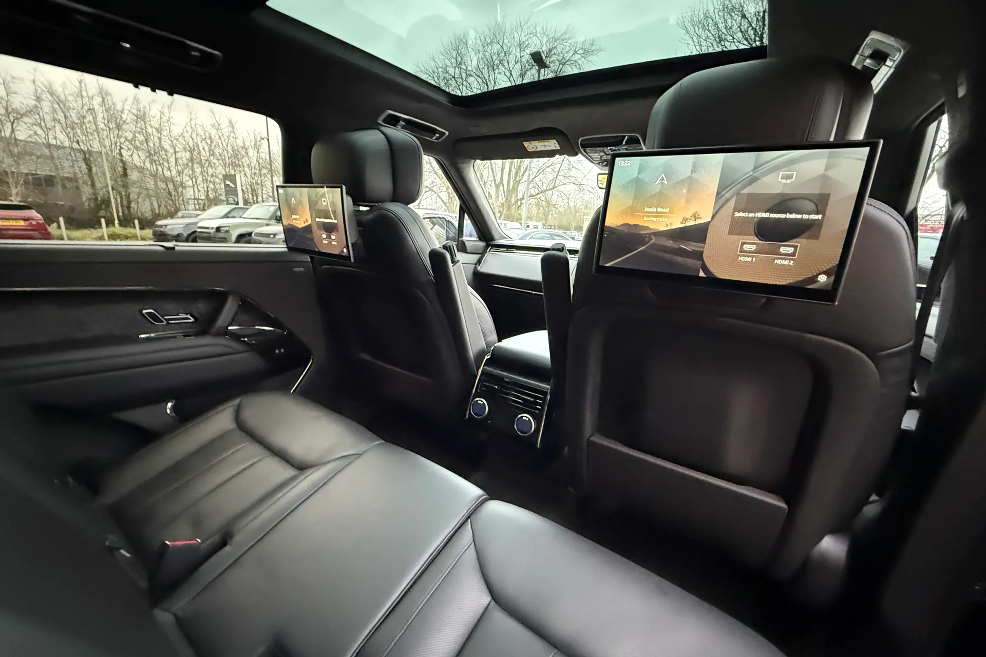 LAND ROVER RANGE ROVER SPORT thumbnail image number 47