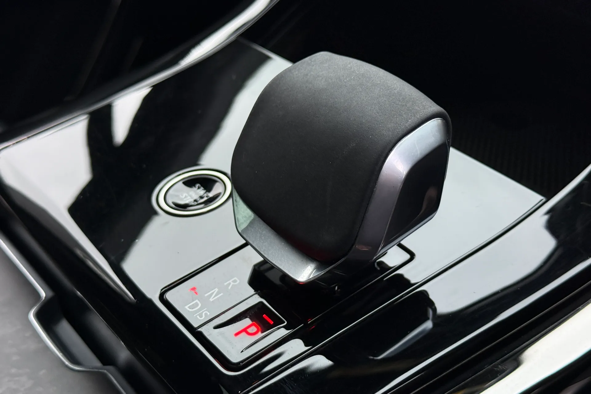 LAND ROVER RANGE ROVER SPORT thumbnail image number 21