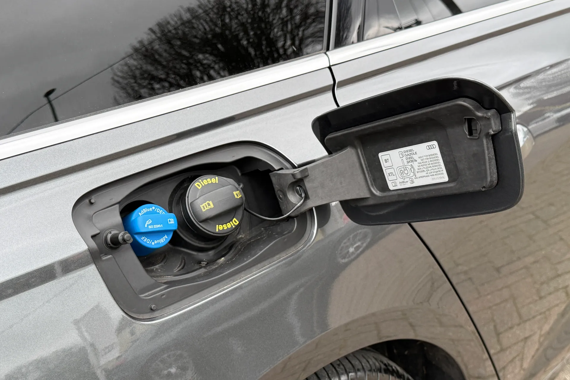 Audi A6 thumbnail image number 57