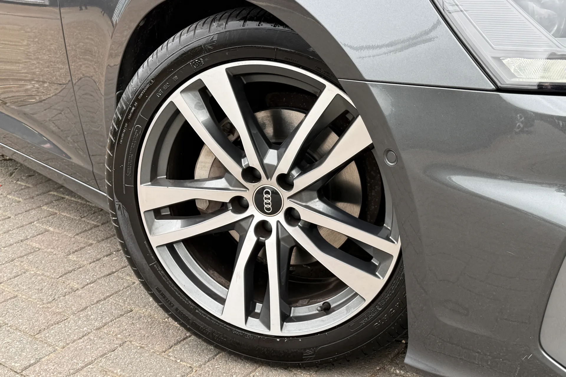 Audi A6 thumbnail image number 8