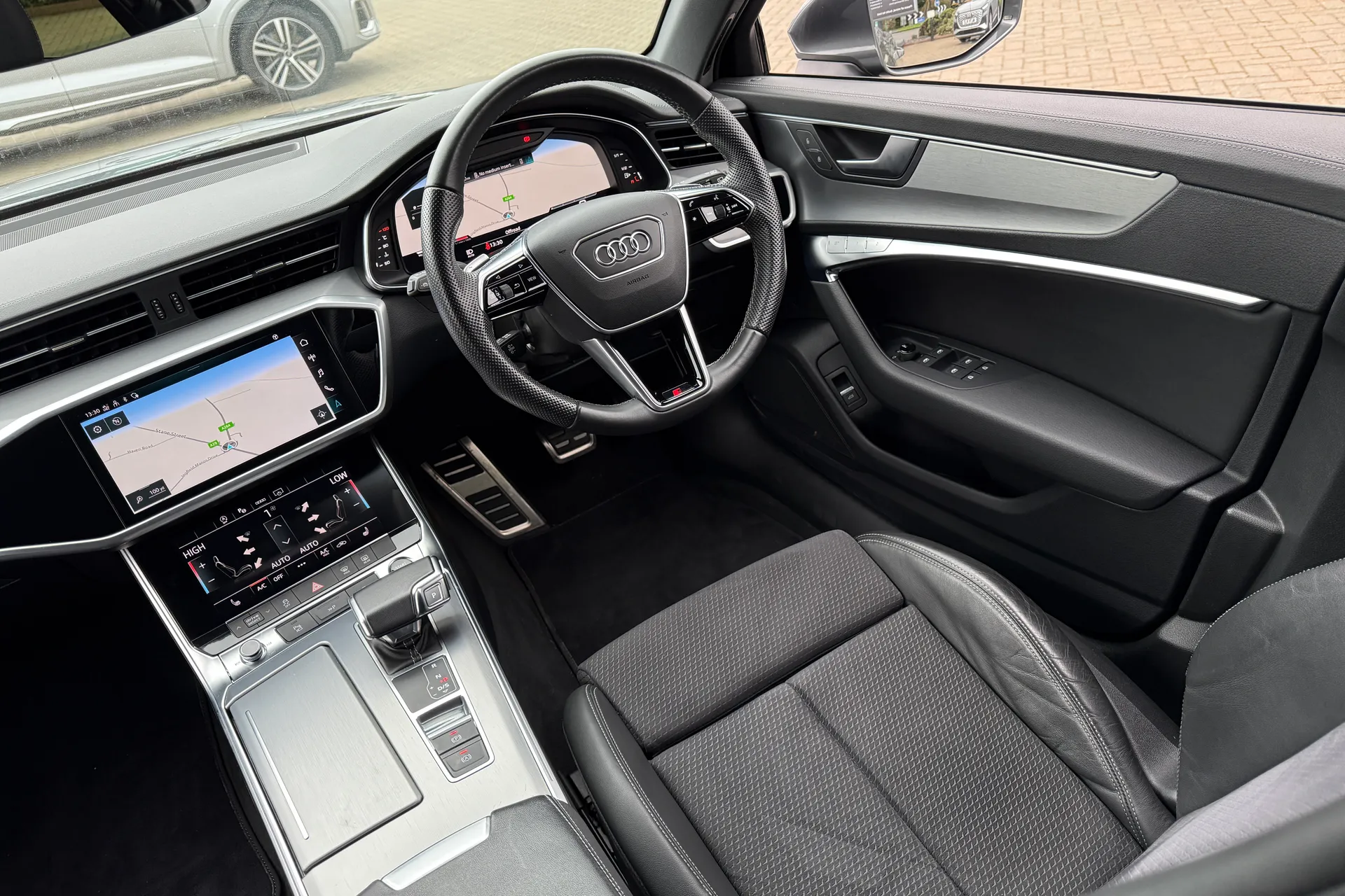 Audi A6 thumbnail image number 46