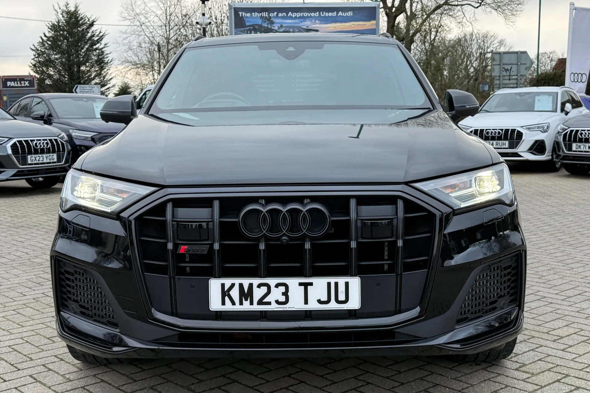 Audi Q7 thumbnail image number 40