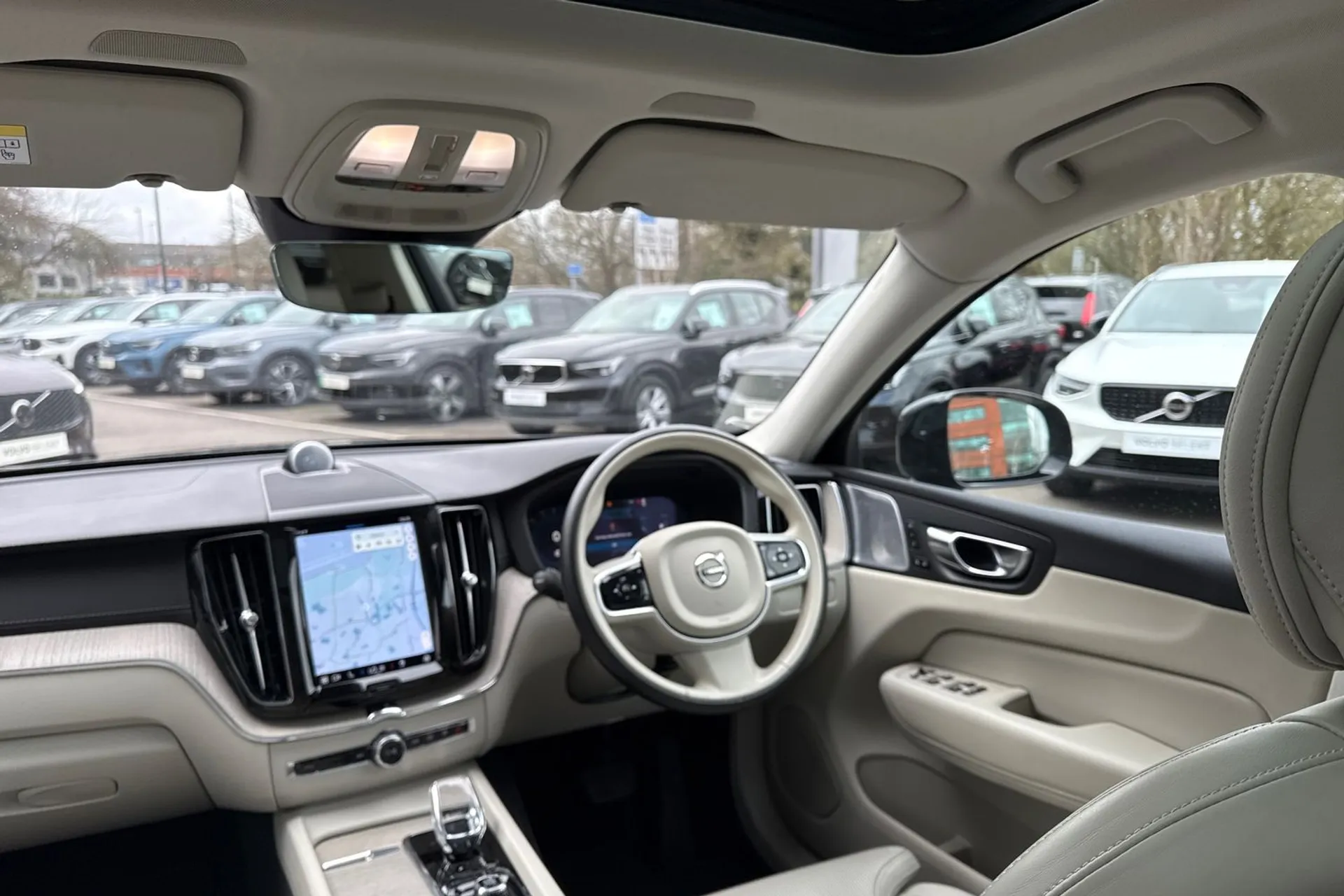 Volvo XC60 thumbnail image number 33