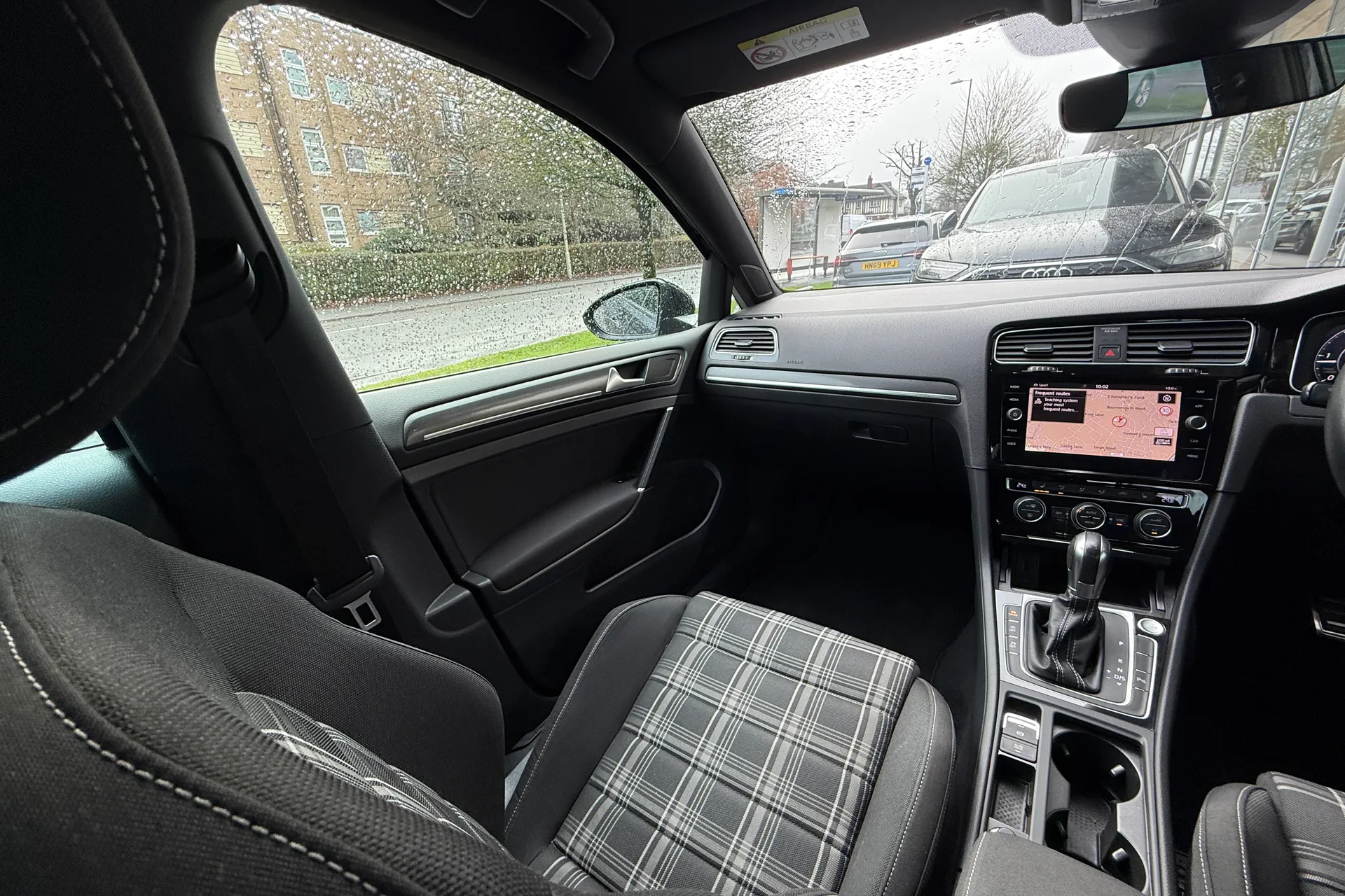 VOLKSWAGEN GOLF thumbnail image number 42