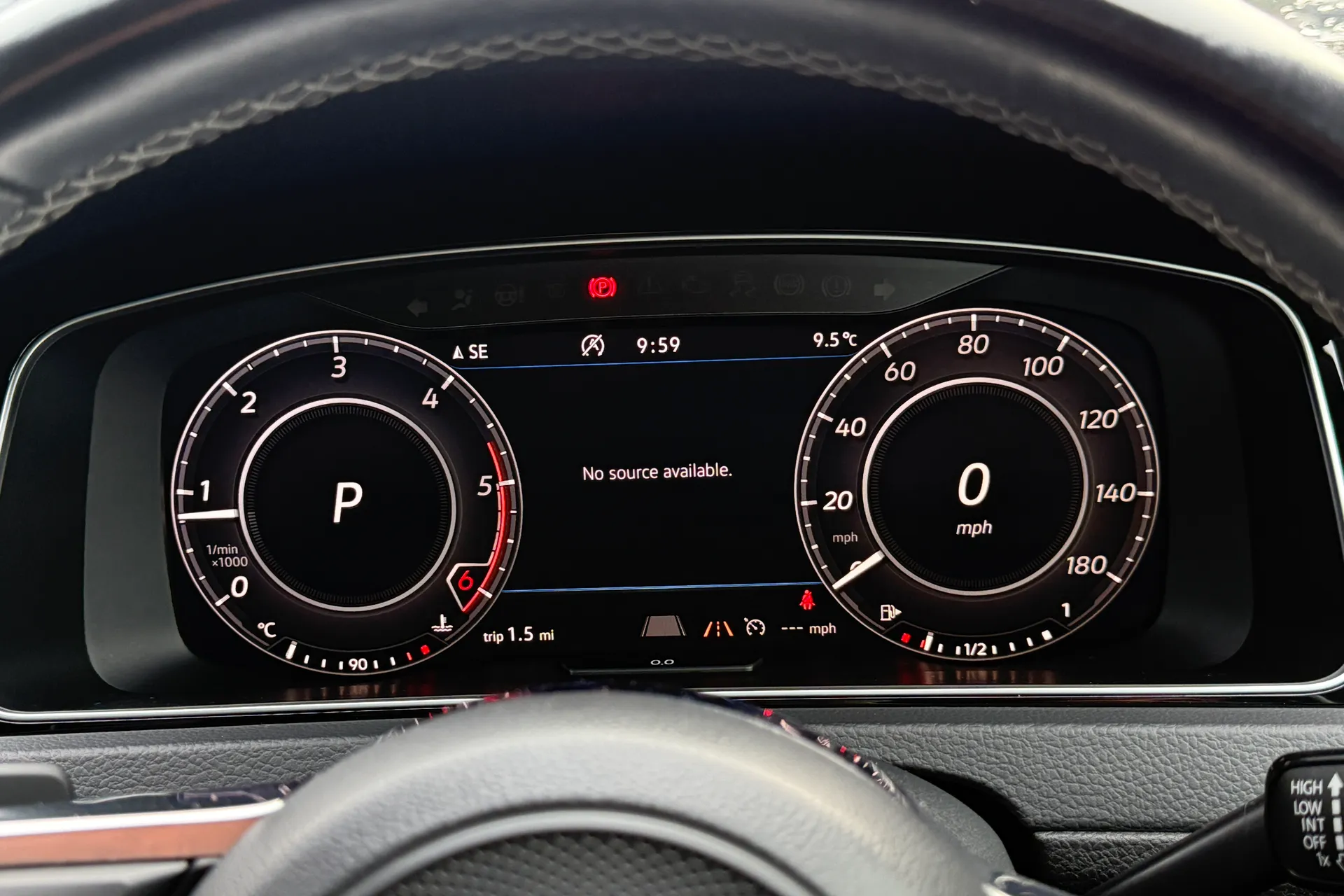 VOLKSWAGEN GOLF thumbnail image number 7