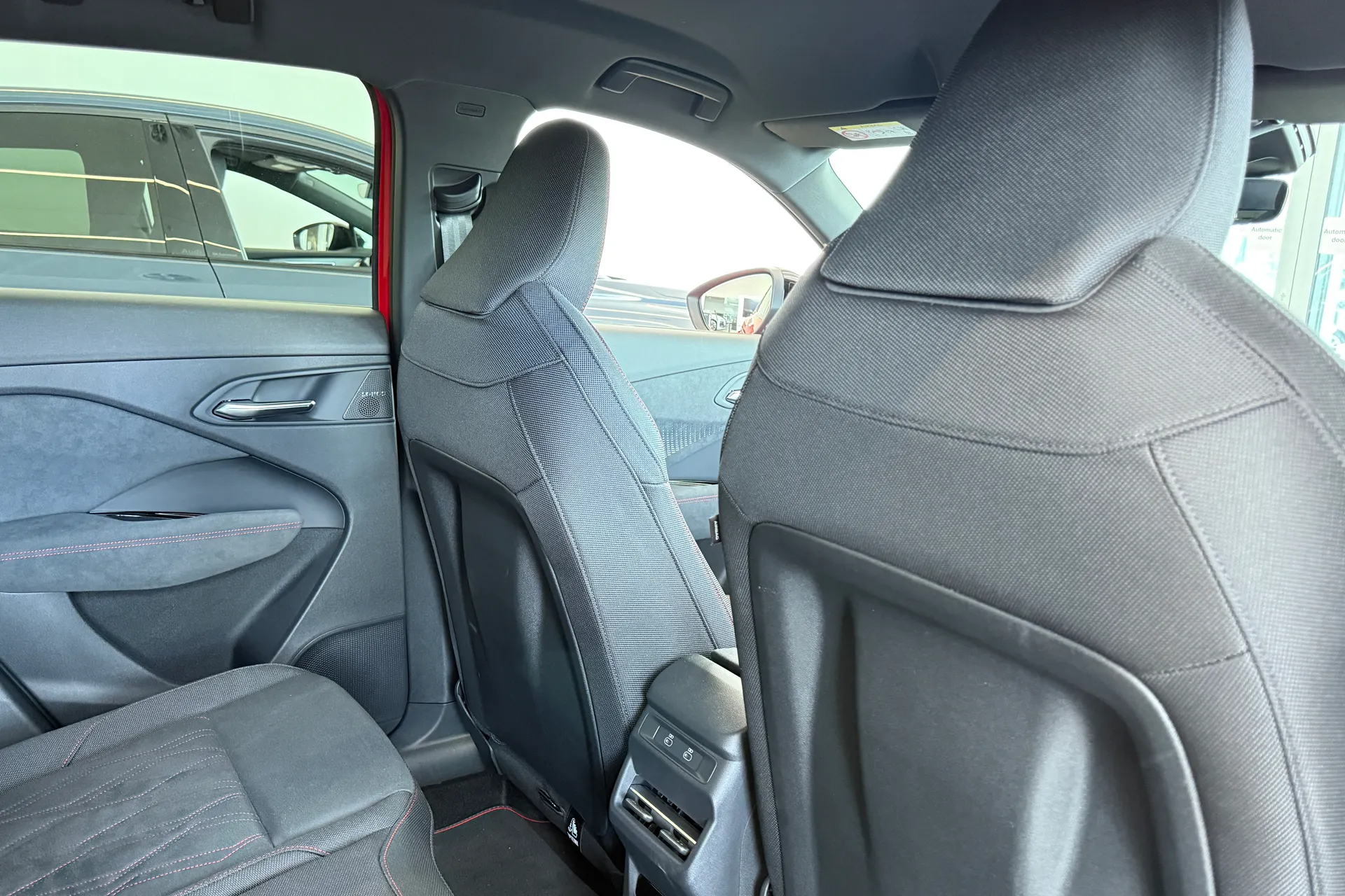 Audi Q3 thumbnail image number 39