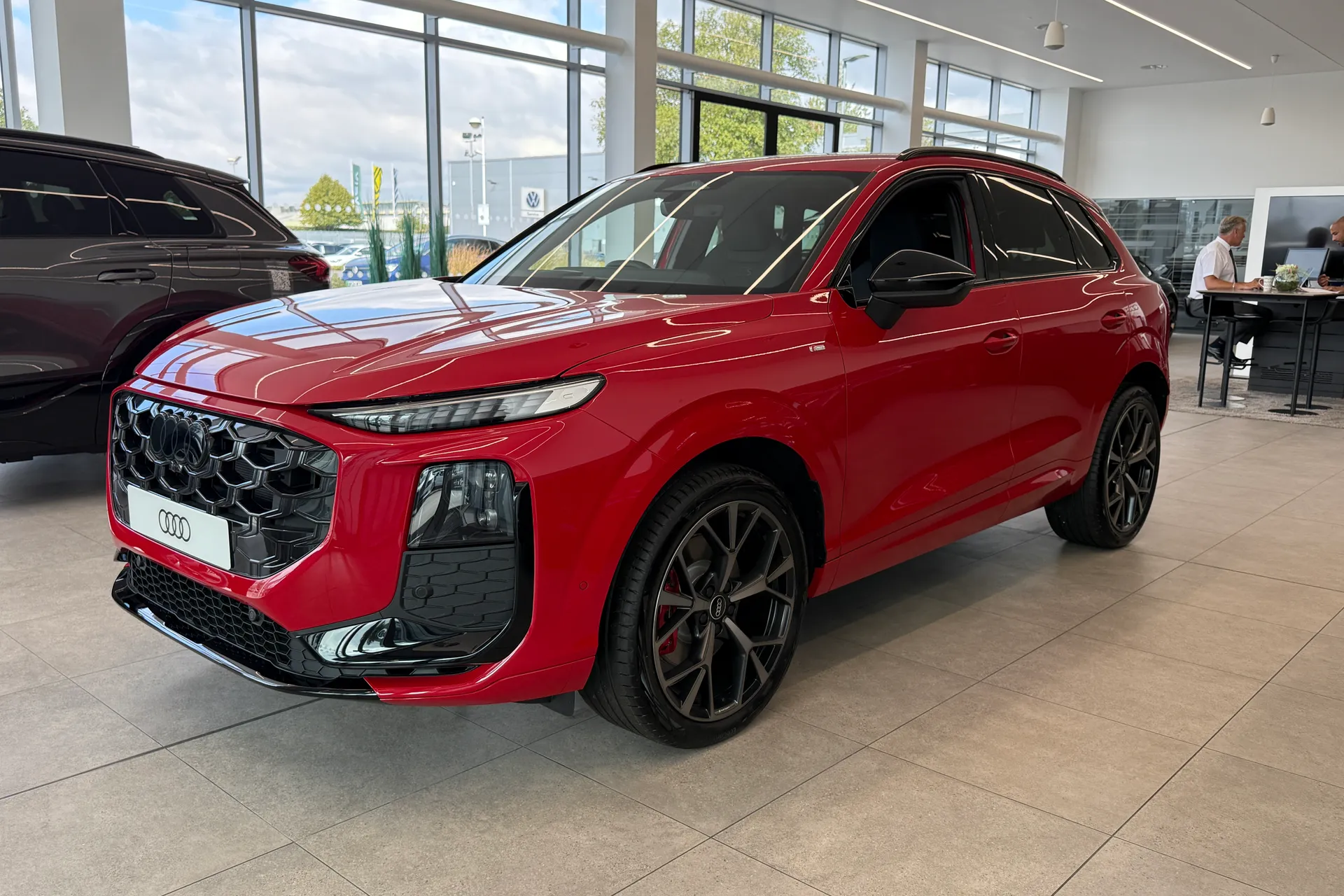 Audi Q3 thumbnail image number 11