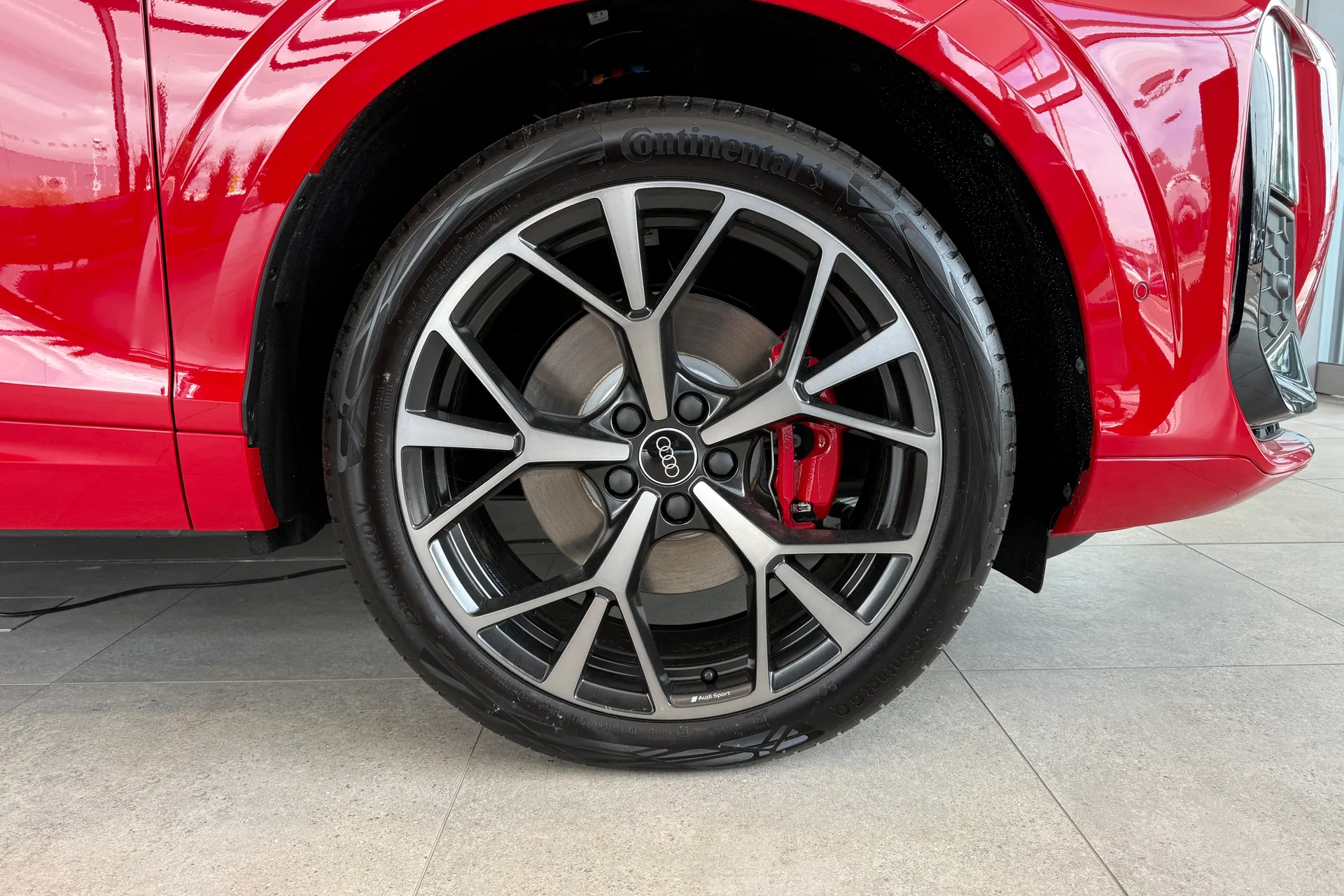 Audi Q3 thumbnail image number 15