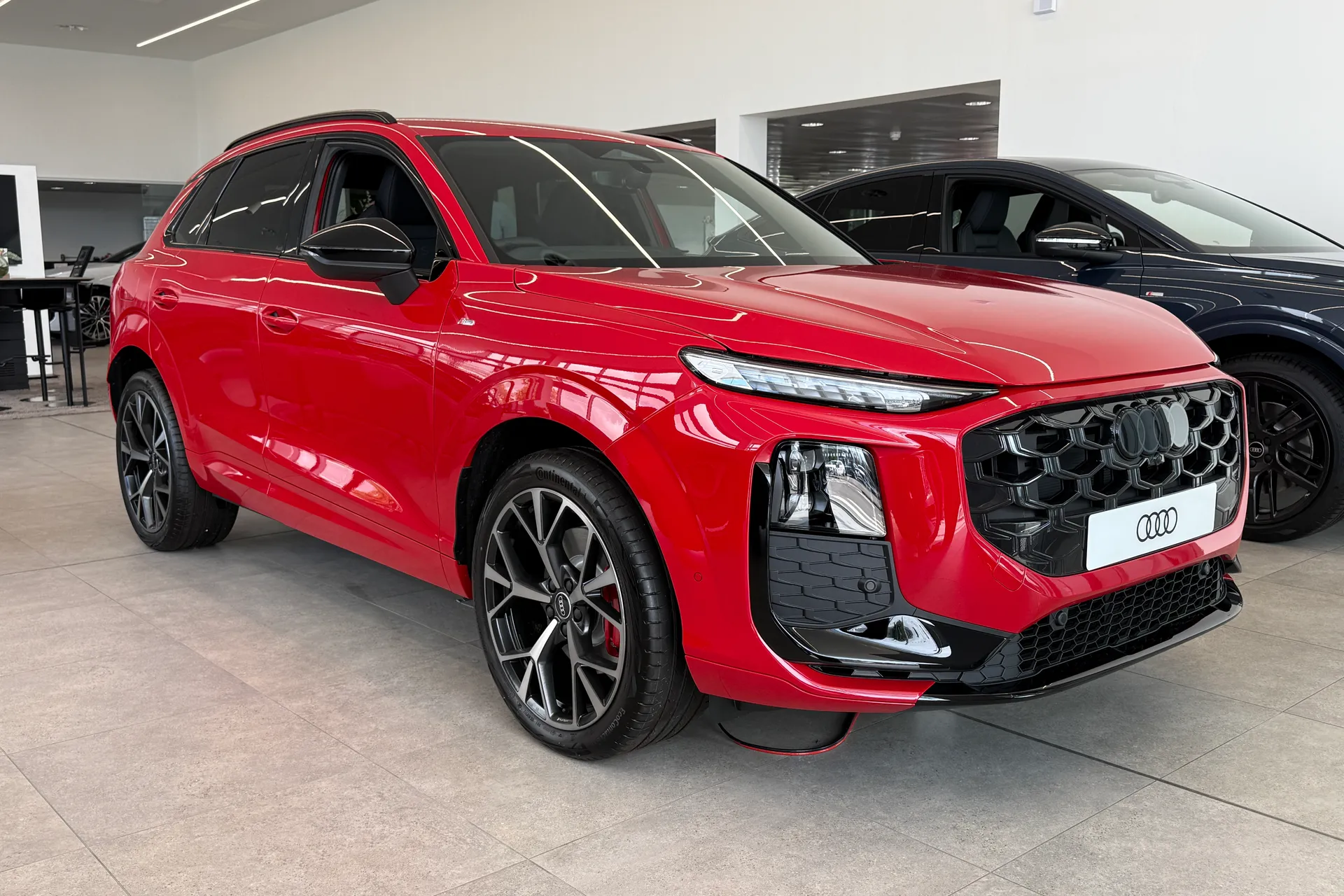 Audi Q3 focused image