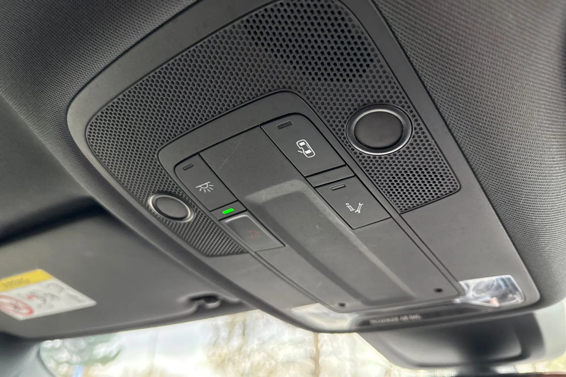 Audi A3 thumbnail image number 37