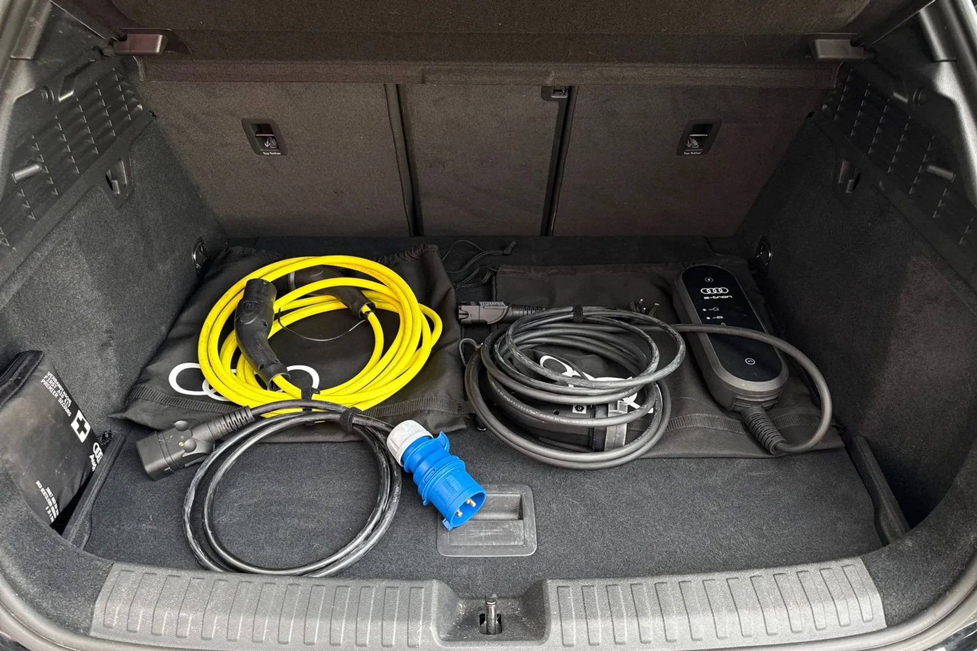 Audi A3 thumbnail image number 34