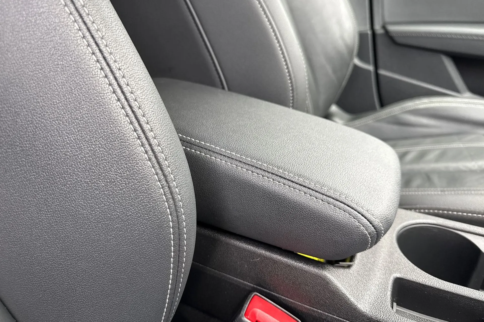 Audi A3 thumbnail image number 26