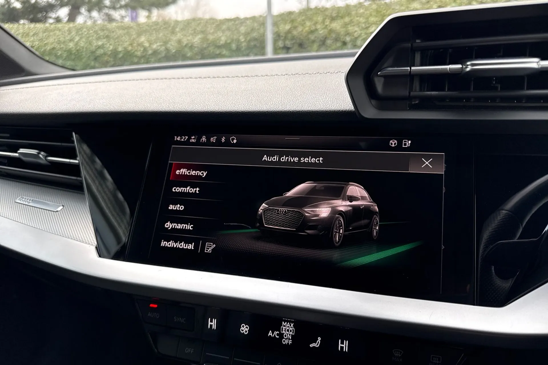 Audi A3 thumbnail image number 29