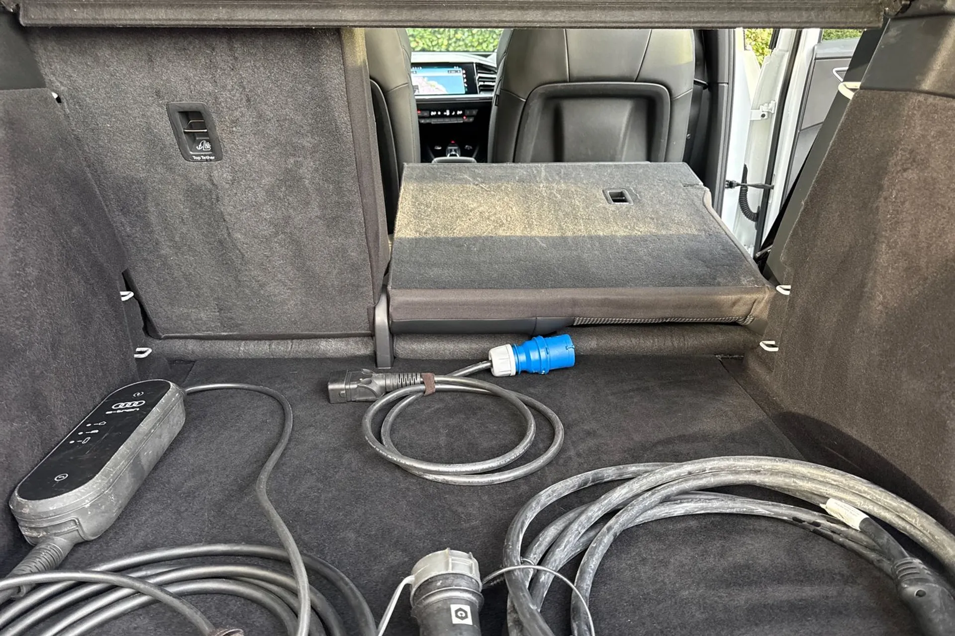 Audi Q4 thumbnail image number 36