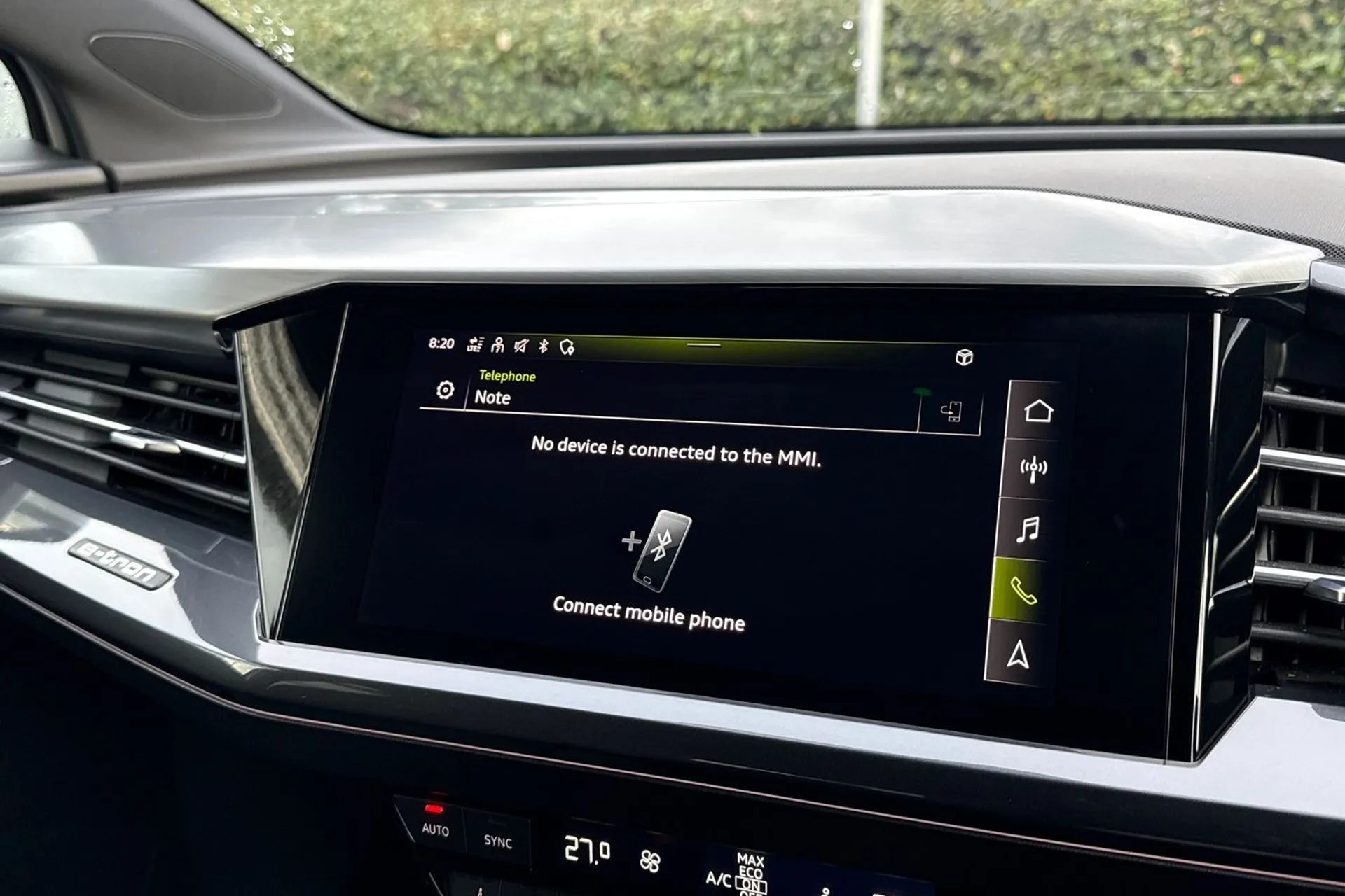 Audi Q4 thumbnail image number 13