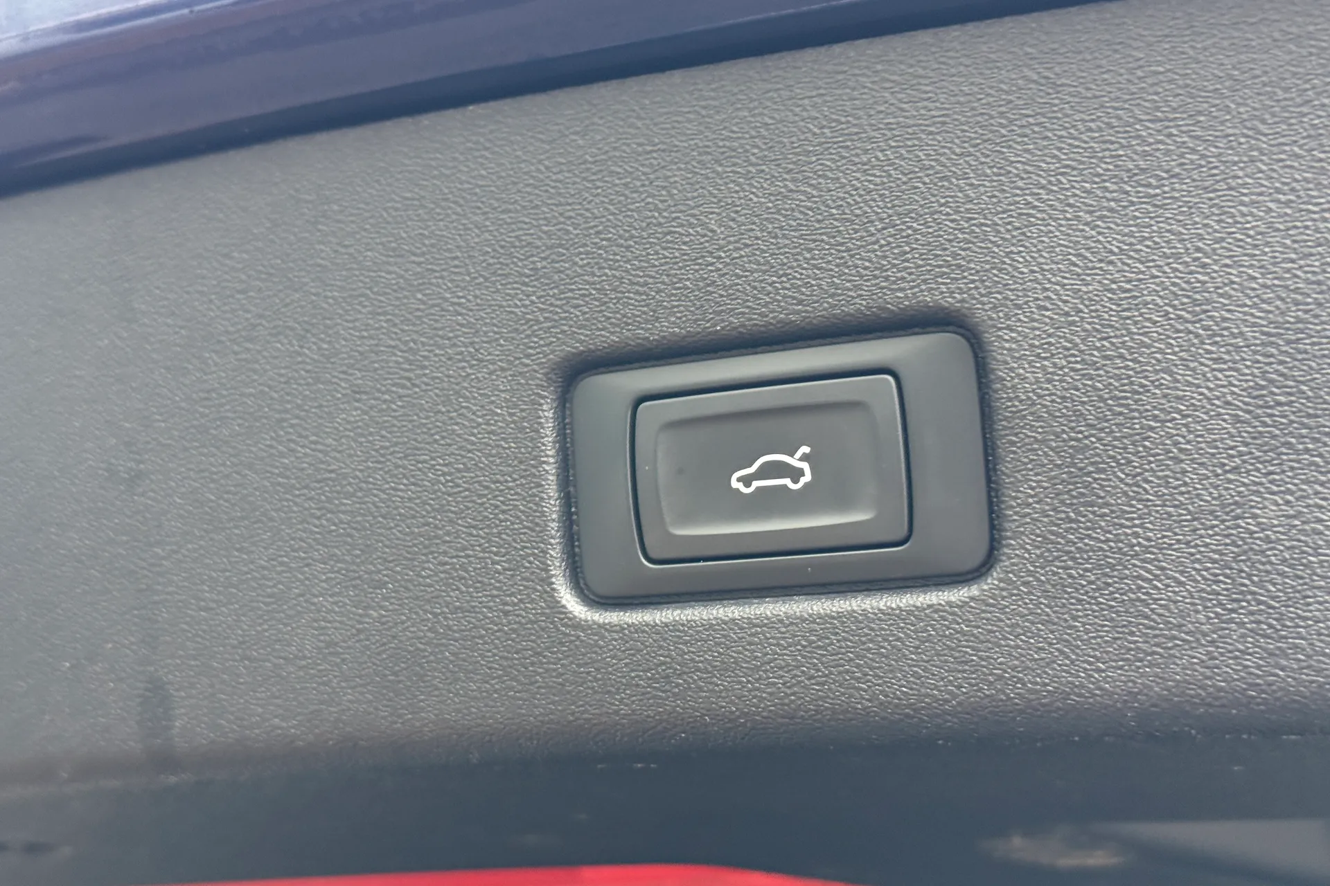 Audi Q4 thumbnail image number 40