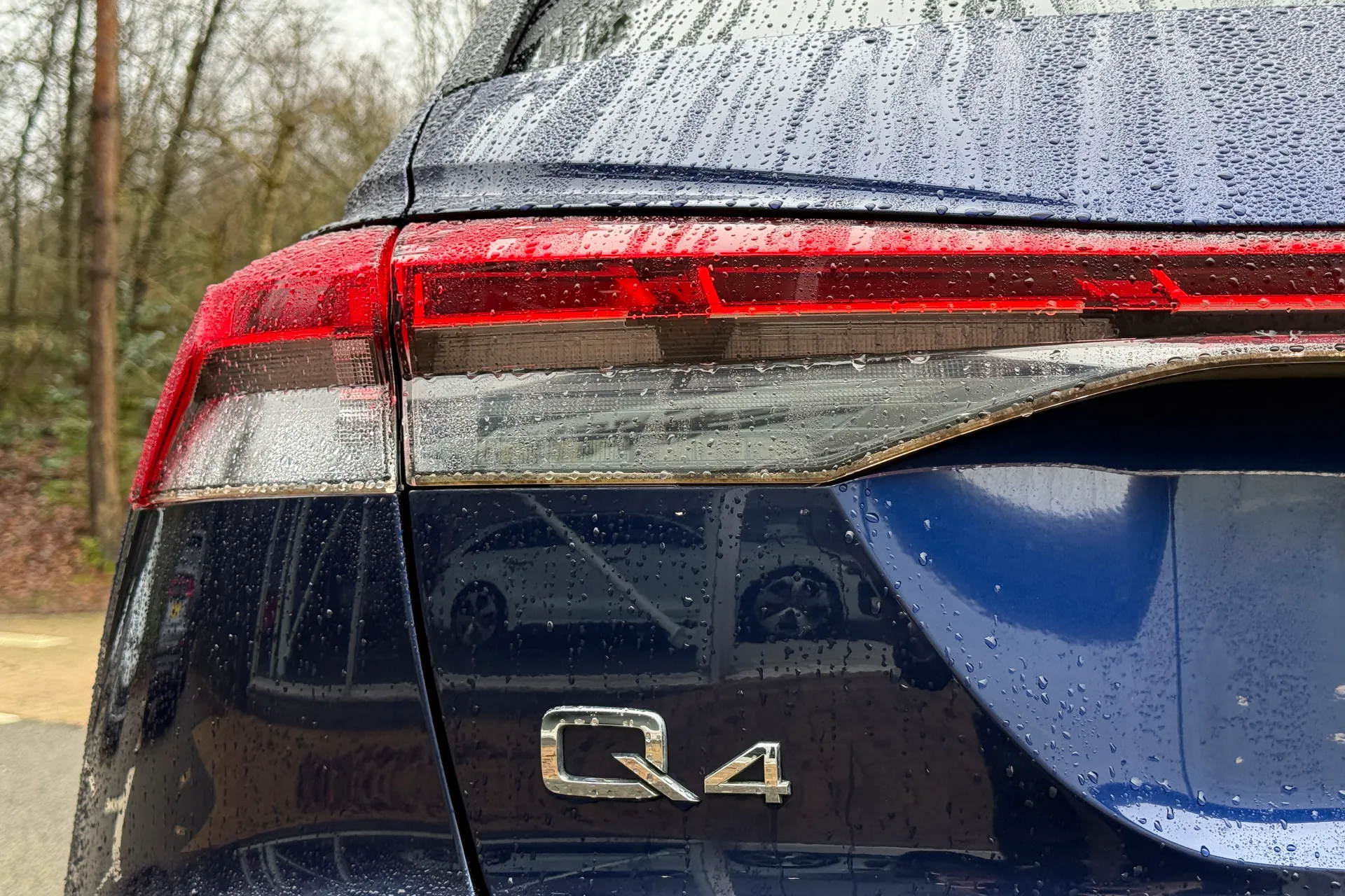 Audi Q4 thumbnail image number 36