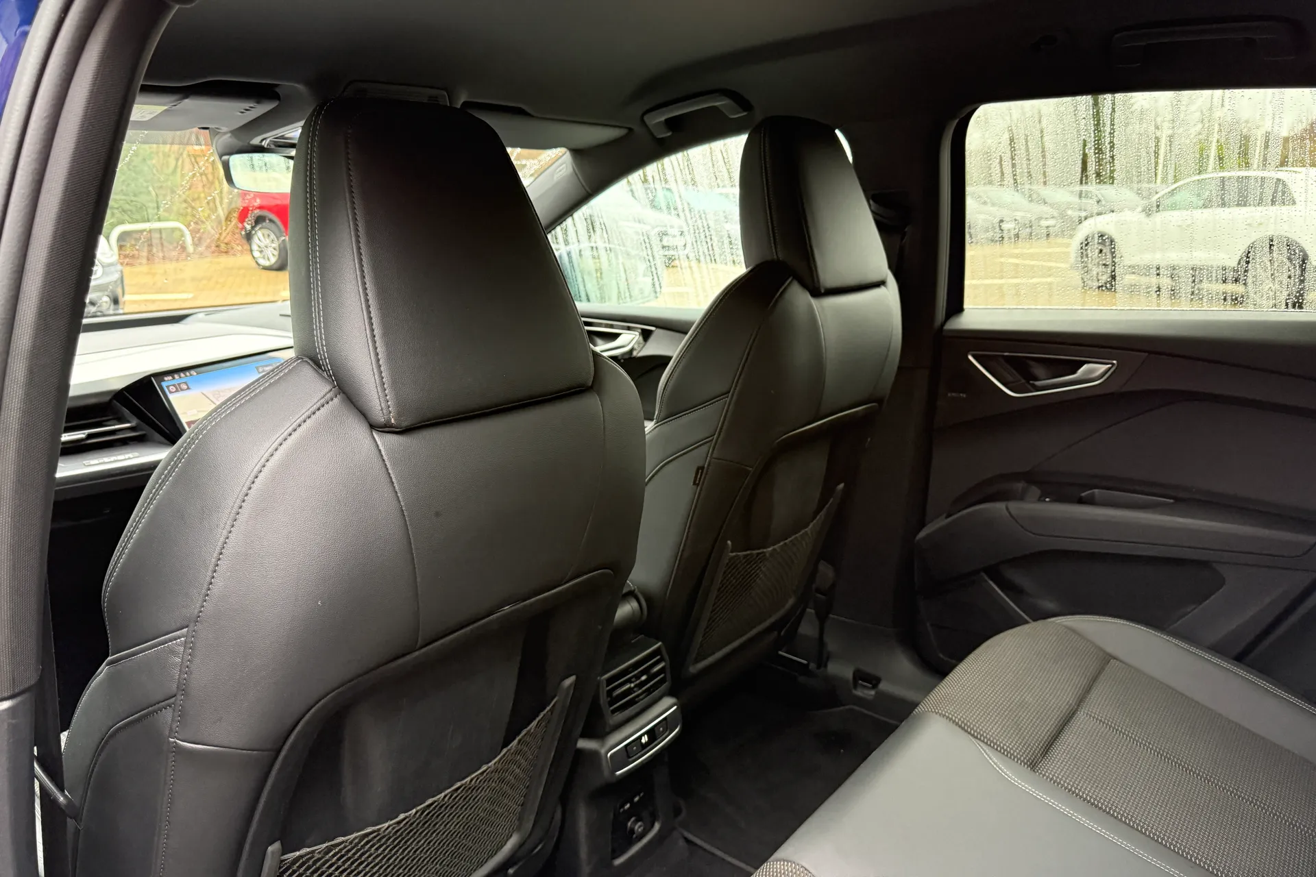 Audi Q4 thumbnail image number 43