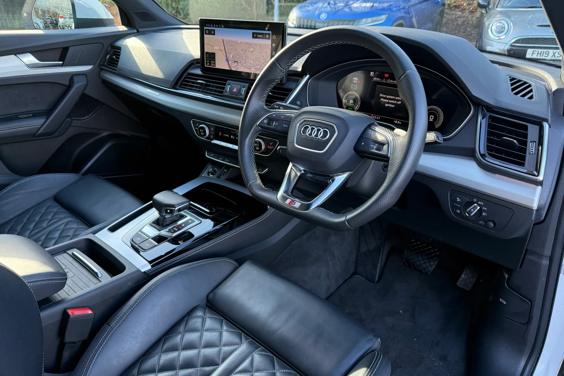 Audi Q5 thumbnail image number 28