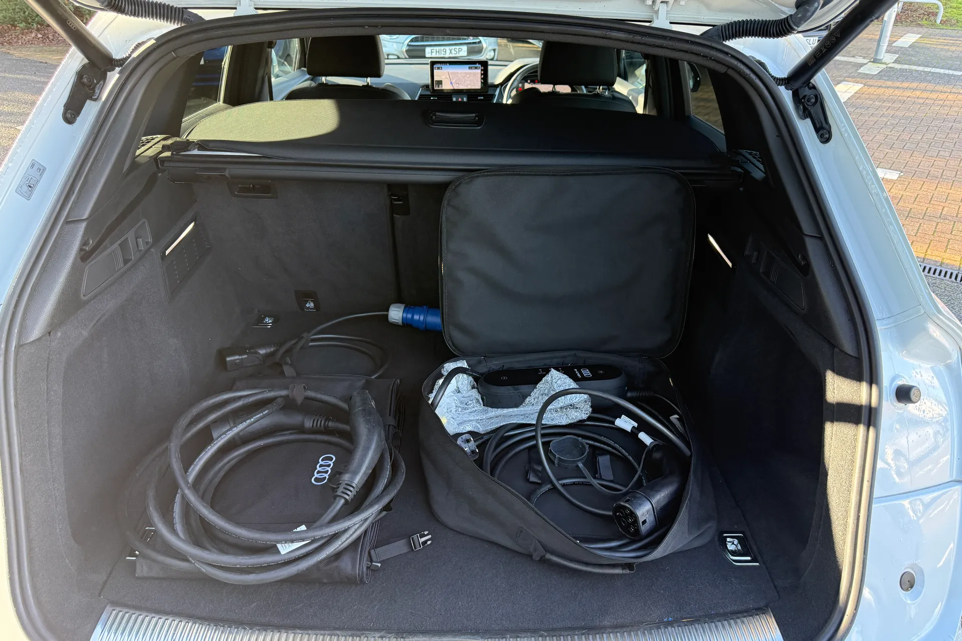 Audi Q5 thumbnail image number 43