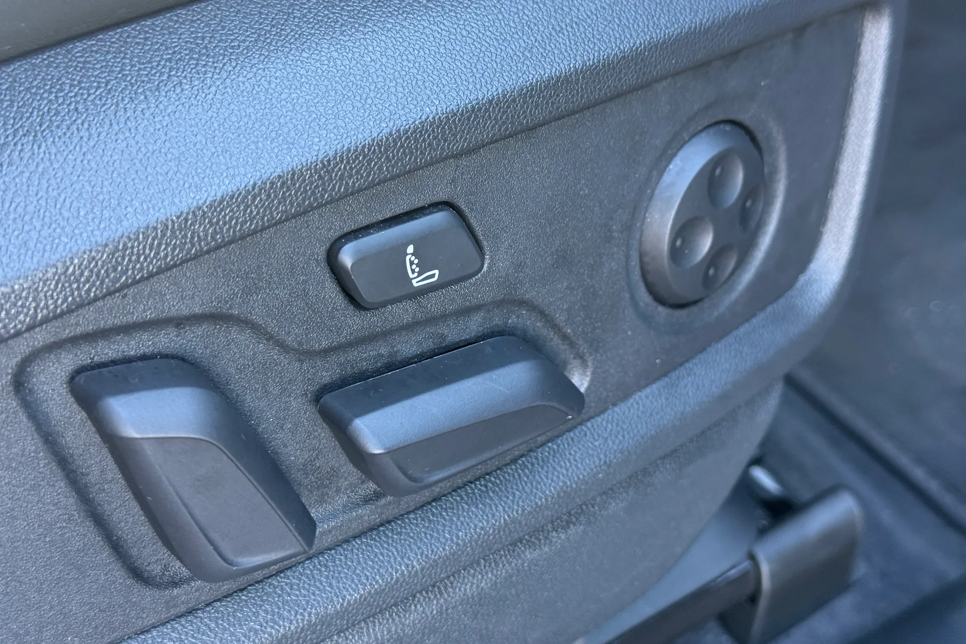 Audi Q5 thumbnail image number 12