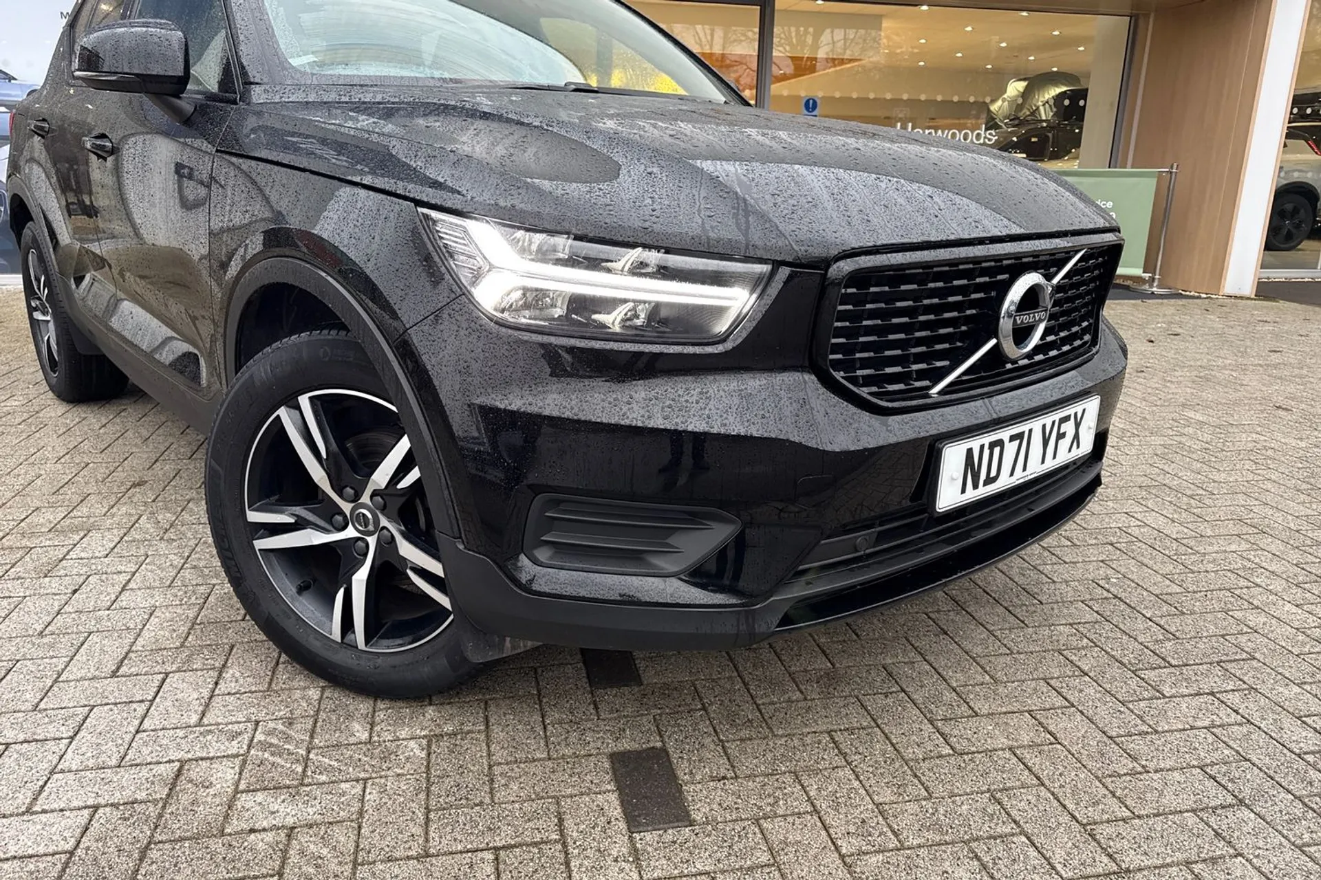 Volvo XC40 thumbnail image number 7