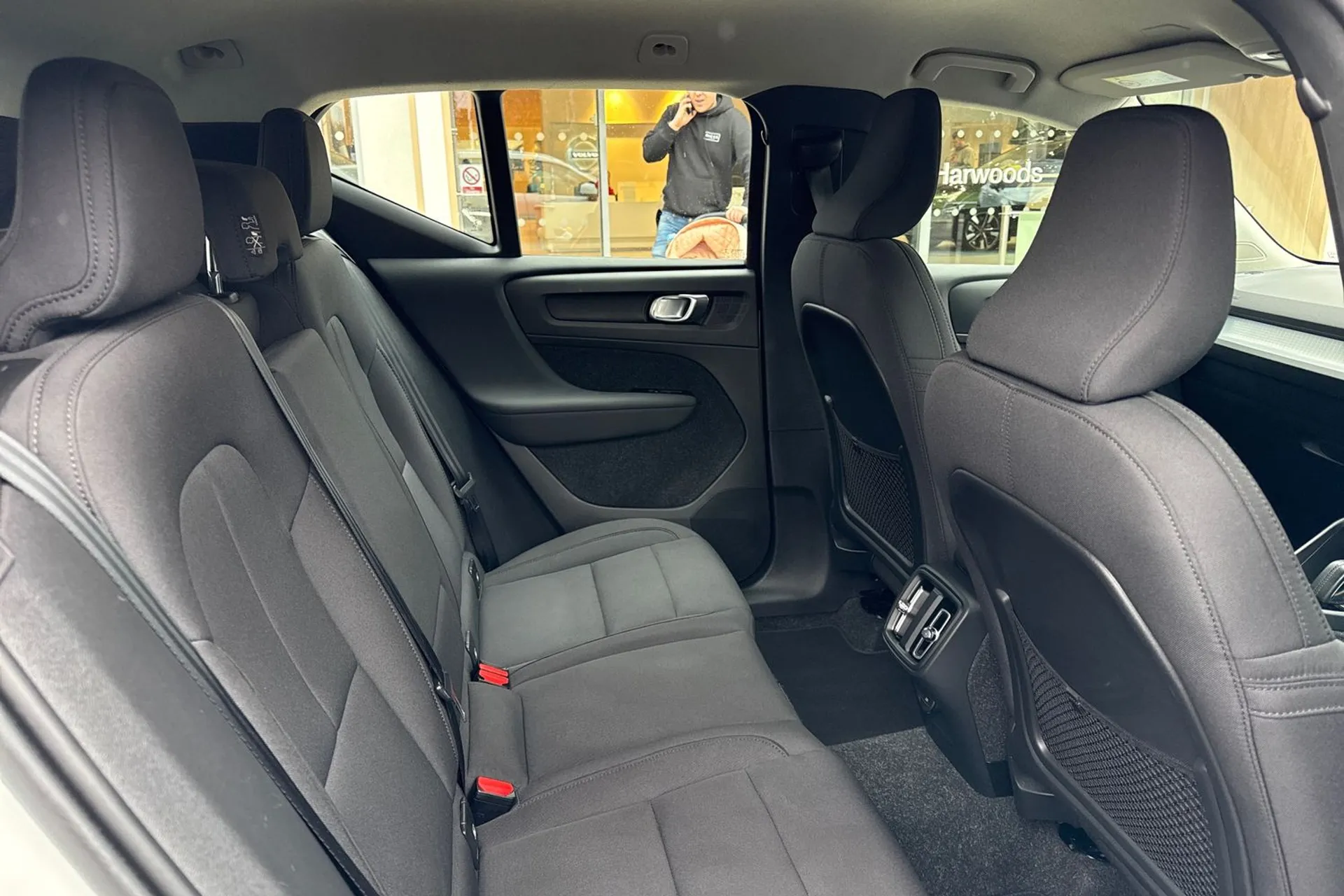 Volvo XC40 thumbnail image number 21