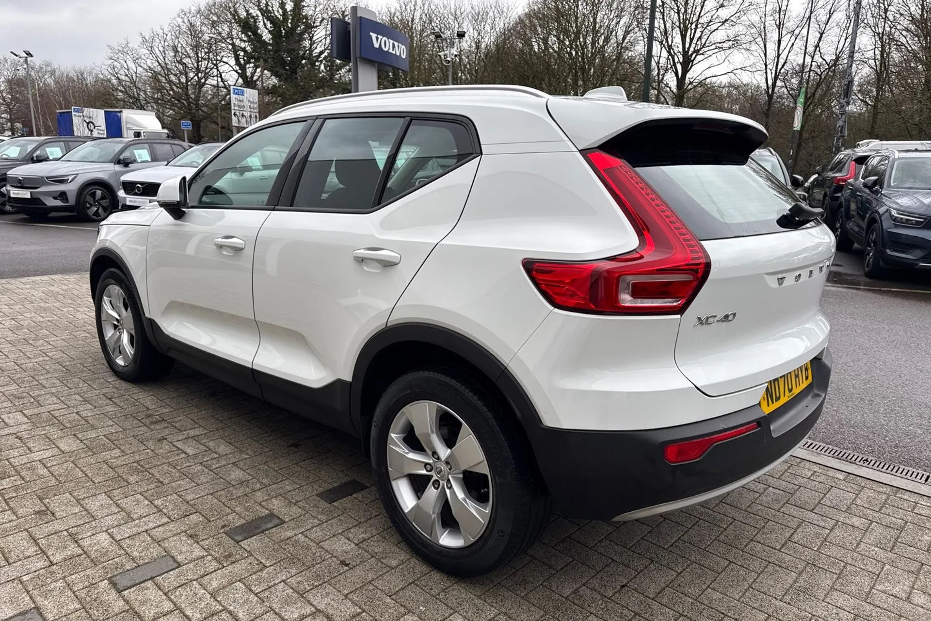 Volvo XC40 thumbnail image number 9