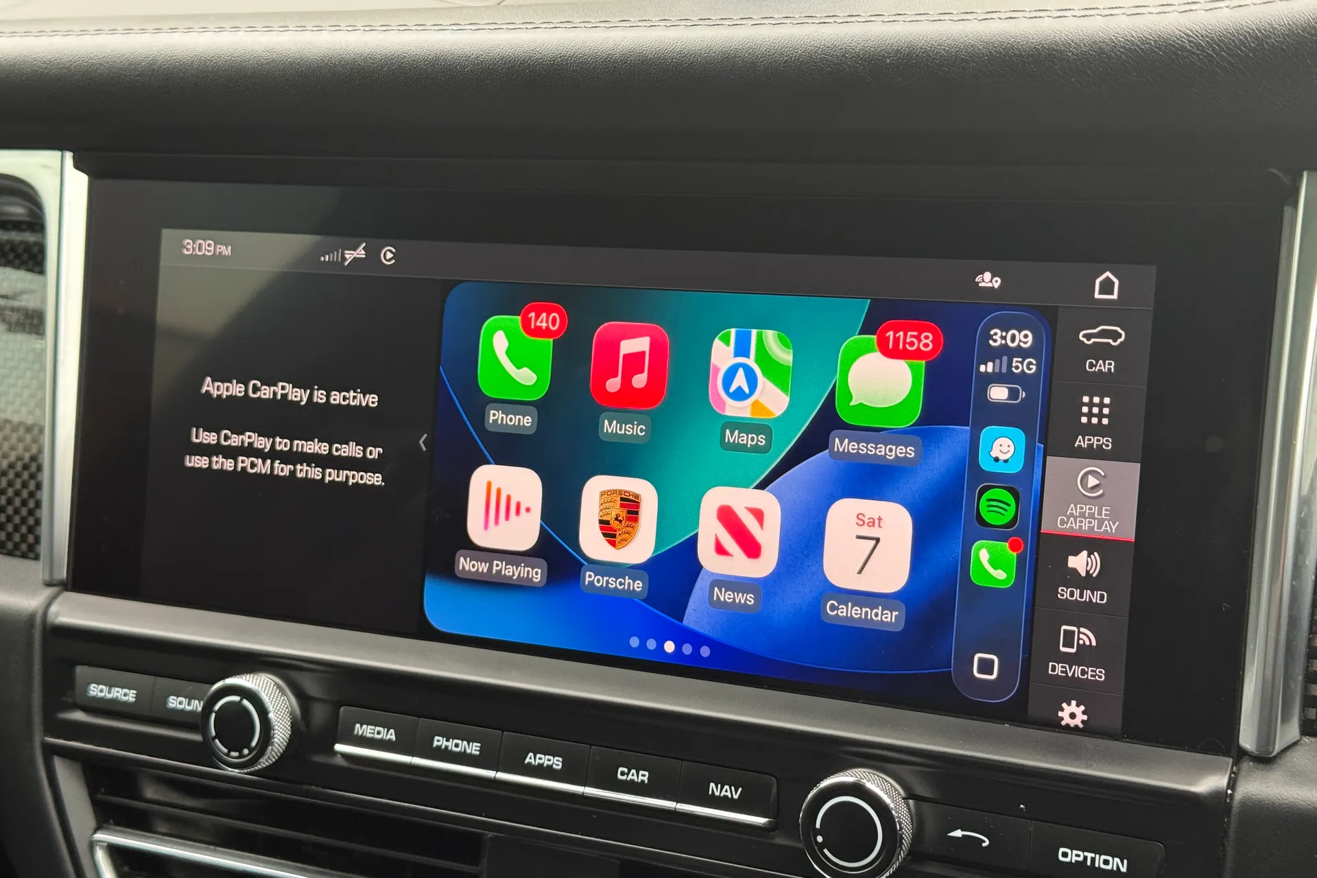 Porsche MACAN thumbnail image number 27