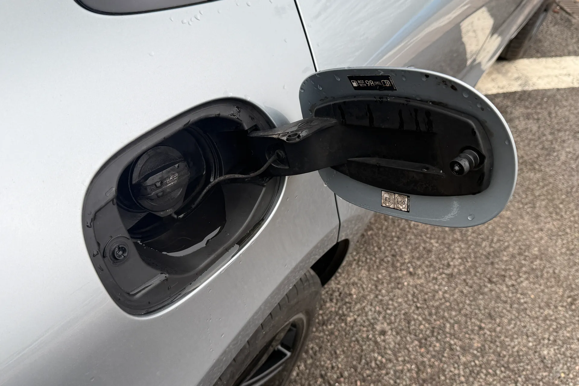 Porsche MACAN thumbnail image number 35